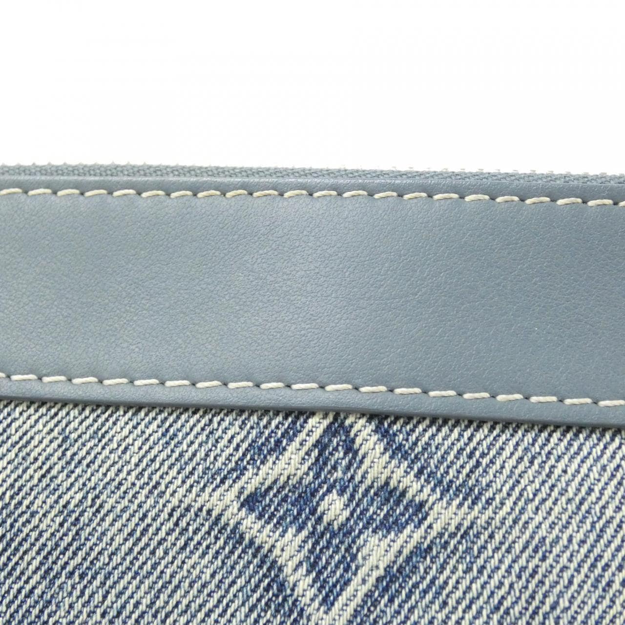 LOUIS VUITTON Pochette M82313 Handbag Monogram 5
