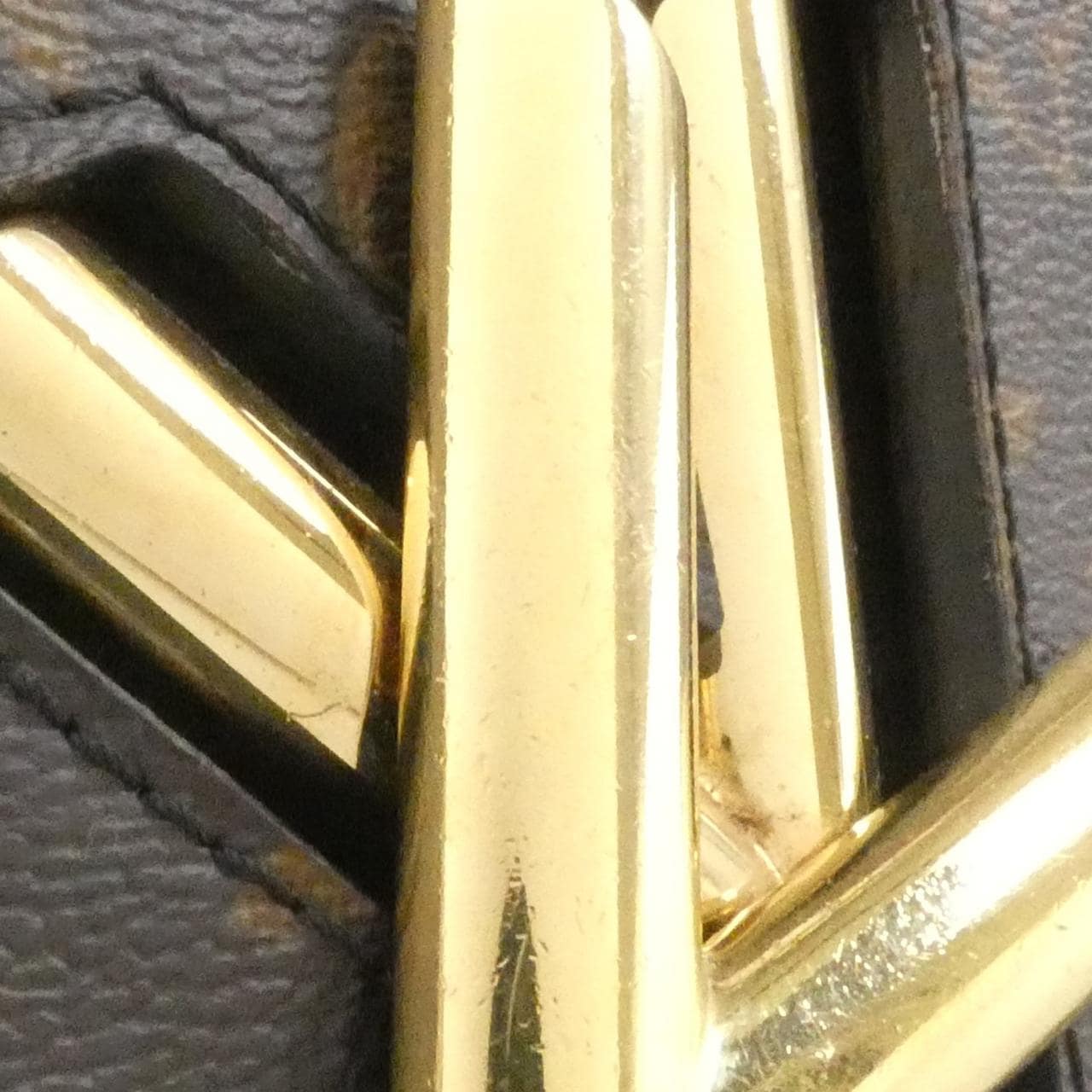 LOUIS VUITTON Twist M44837 Shoulder Monogram 4