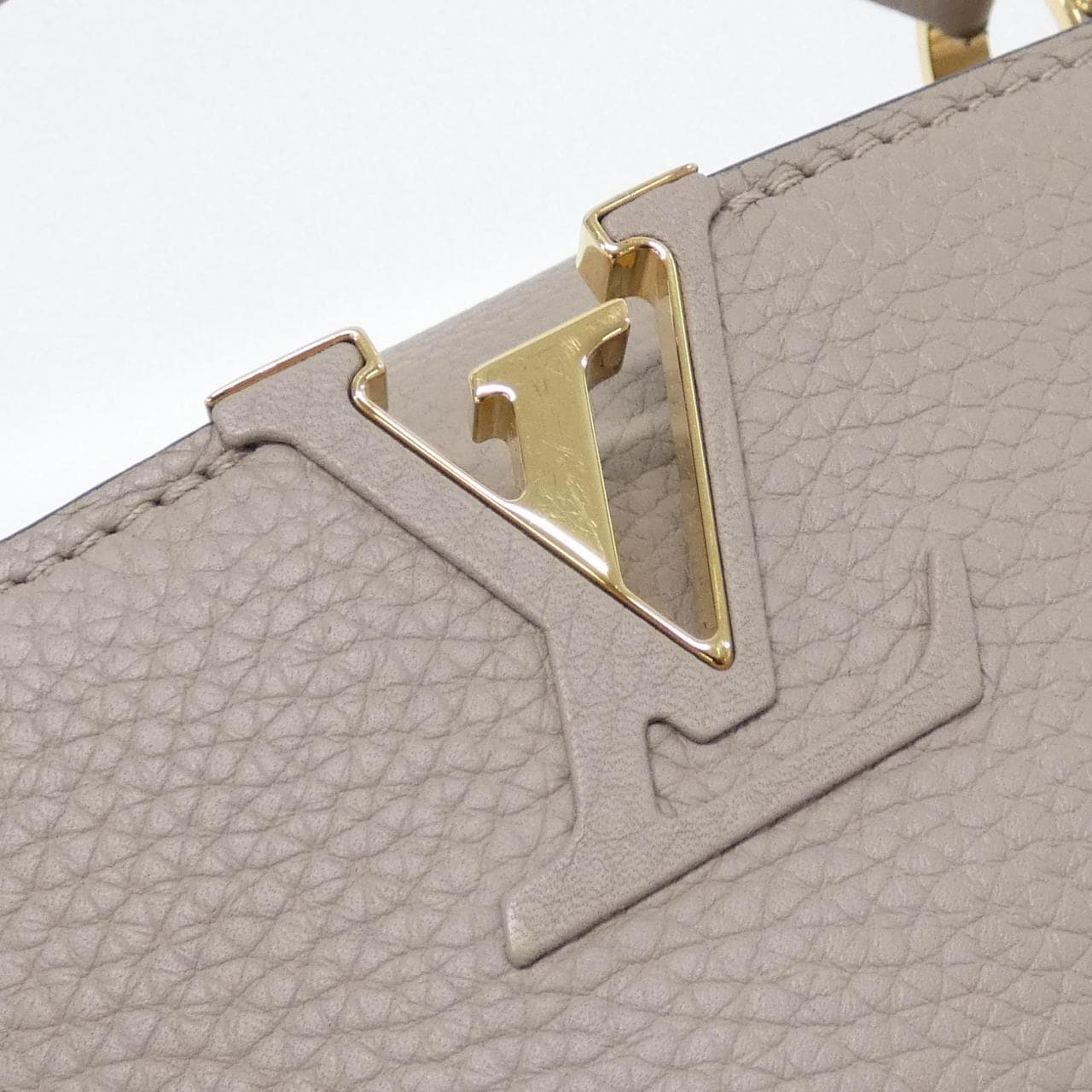 LOUIS VUITTON Capucines M94634 Handbag 5