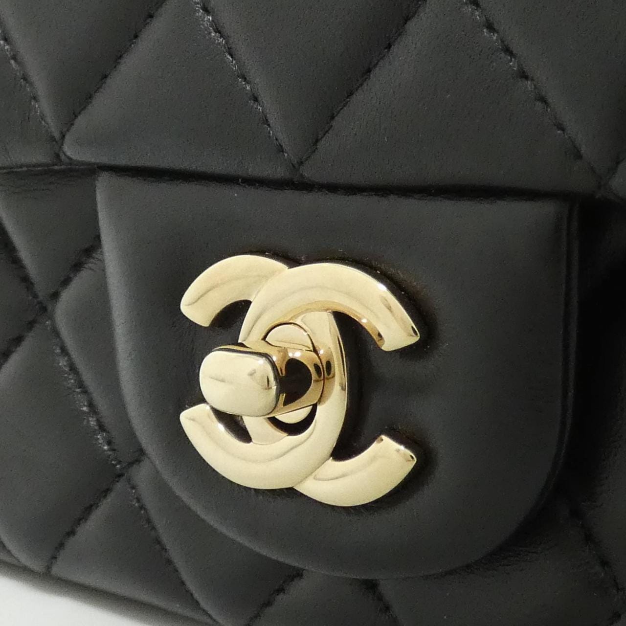 CHANEL Boy Chanel 69900 Shoulder Lambskin 4