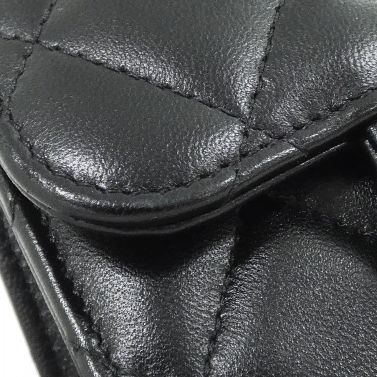 CHANEL Timeless Classic AP2682 Shoulder Lambskin 5