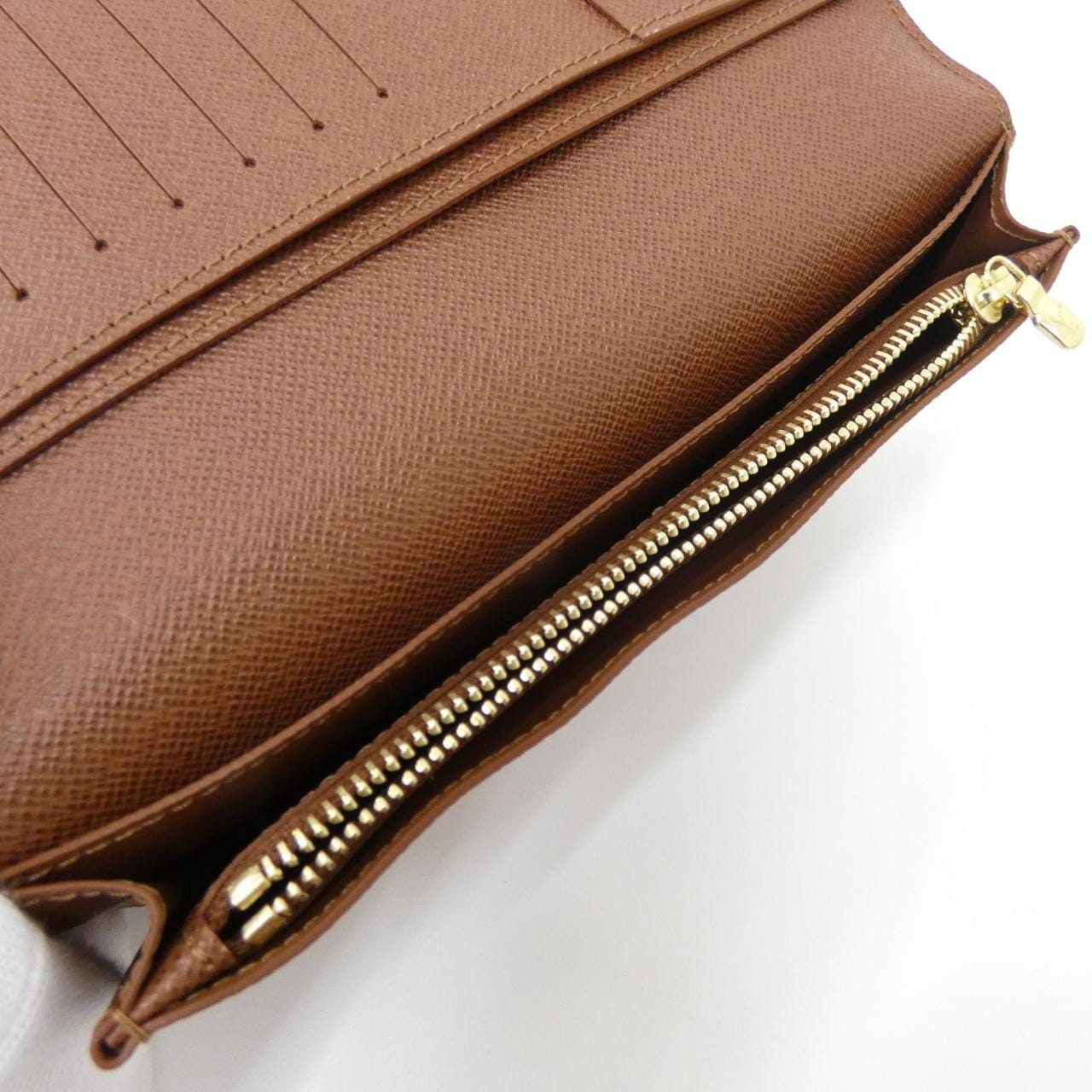 LOUIS VUITTON M66540 Wallet Monogram 4