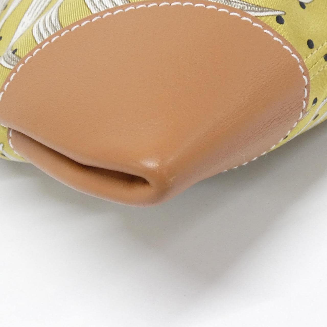 HERMES Silky City 079188CK 肩背包 Swift 3