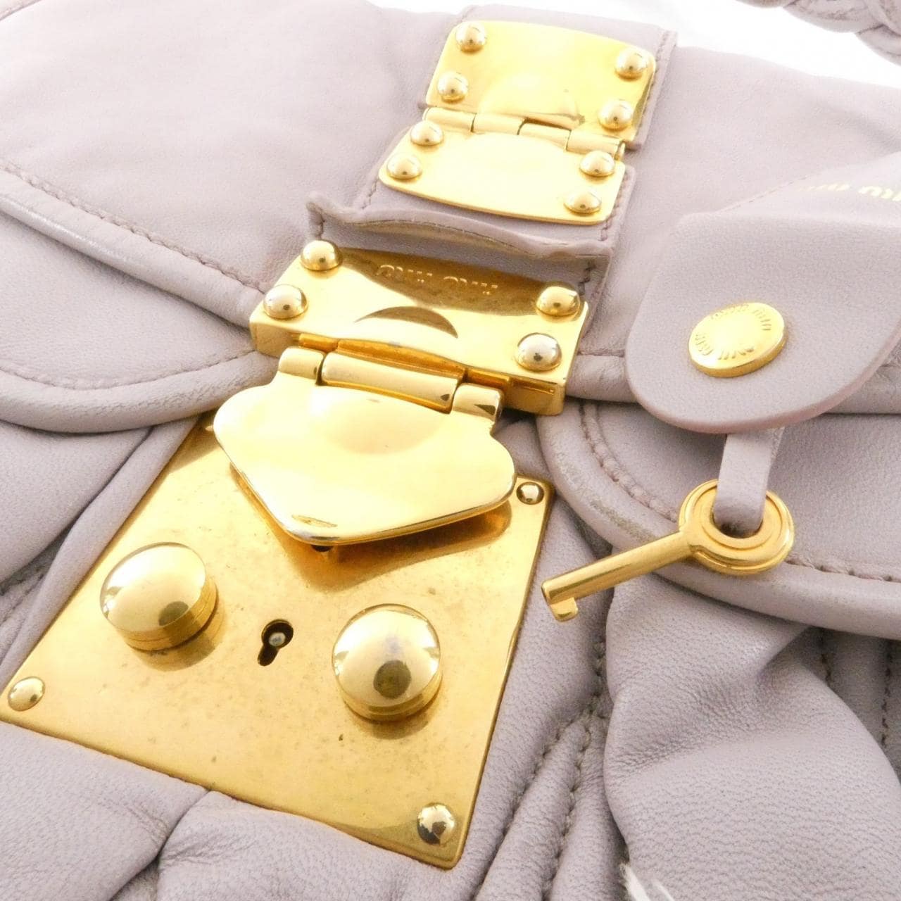 MIU MIU RR1300 手提包 皮革 4