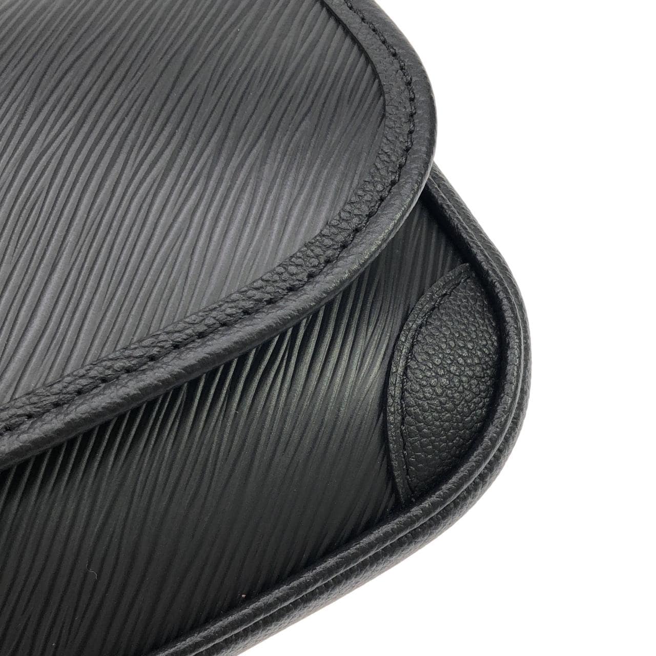 LOUIS VUITTON M59386 肩背包 Epi 5
