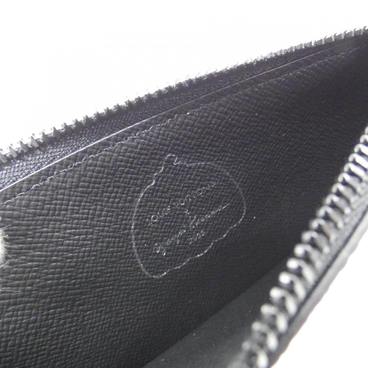 LOUIS VUITTON Eclipse M81930 Coin Case Monogram 6