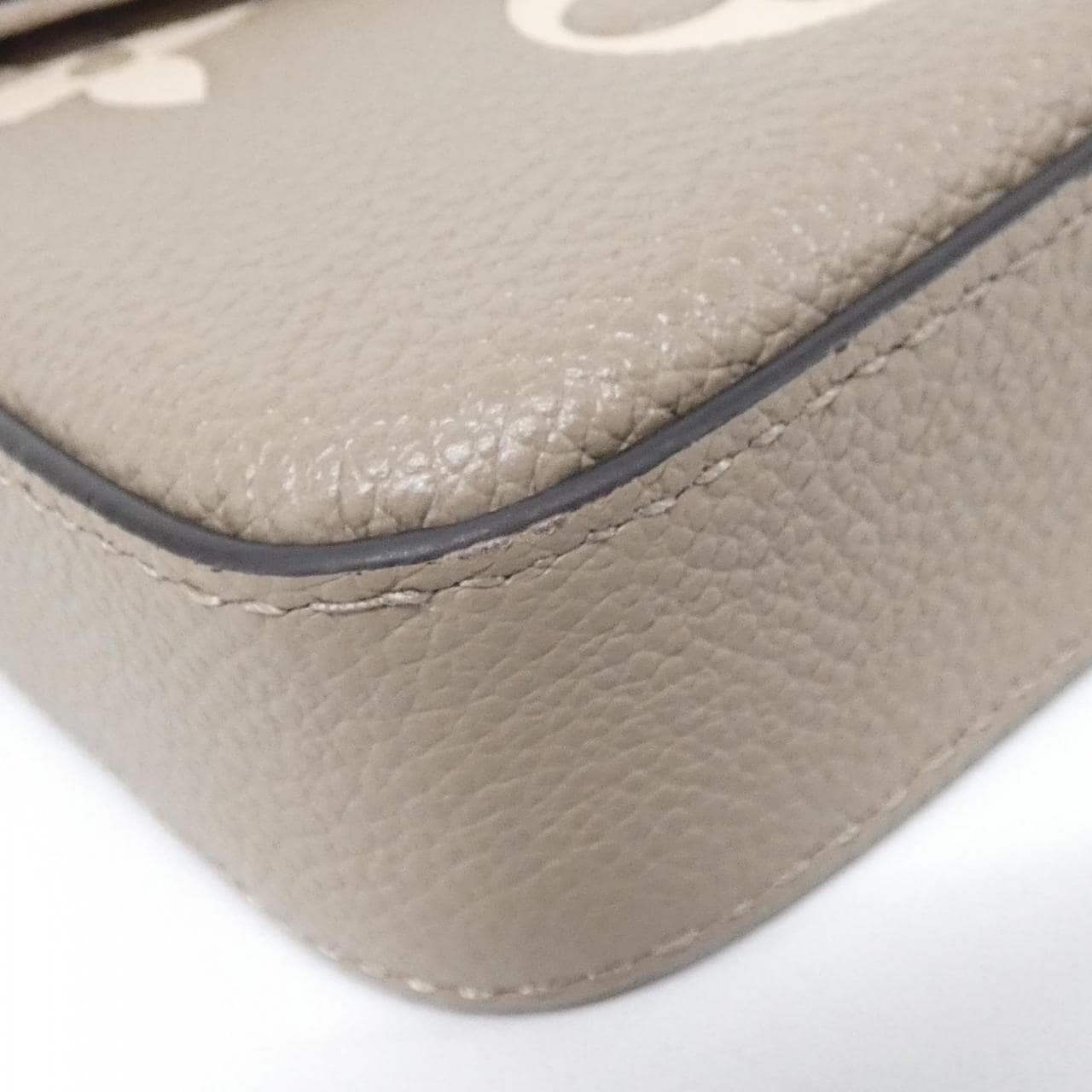 LOUIS VUITTON Pochette M82610 Shoulder Monogram 3