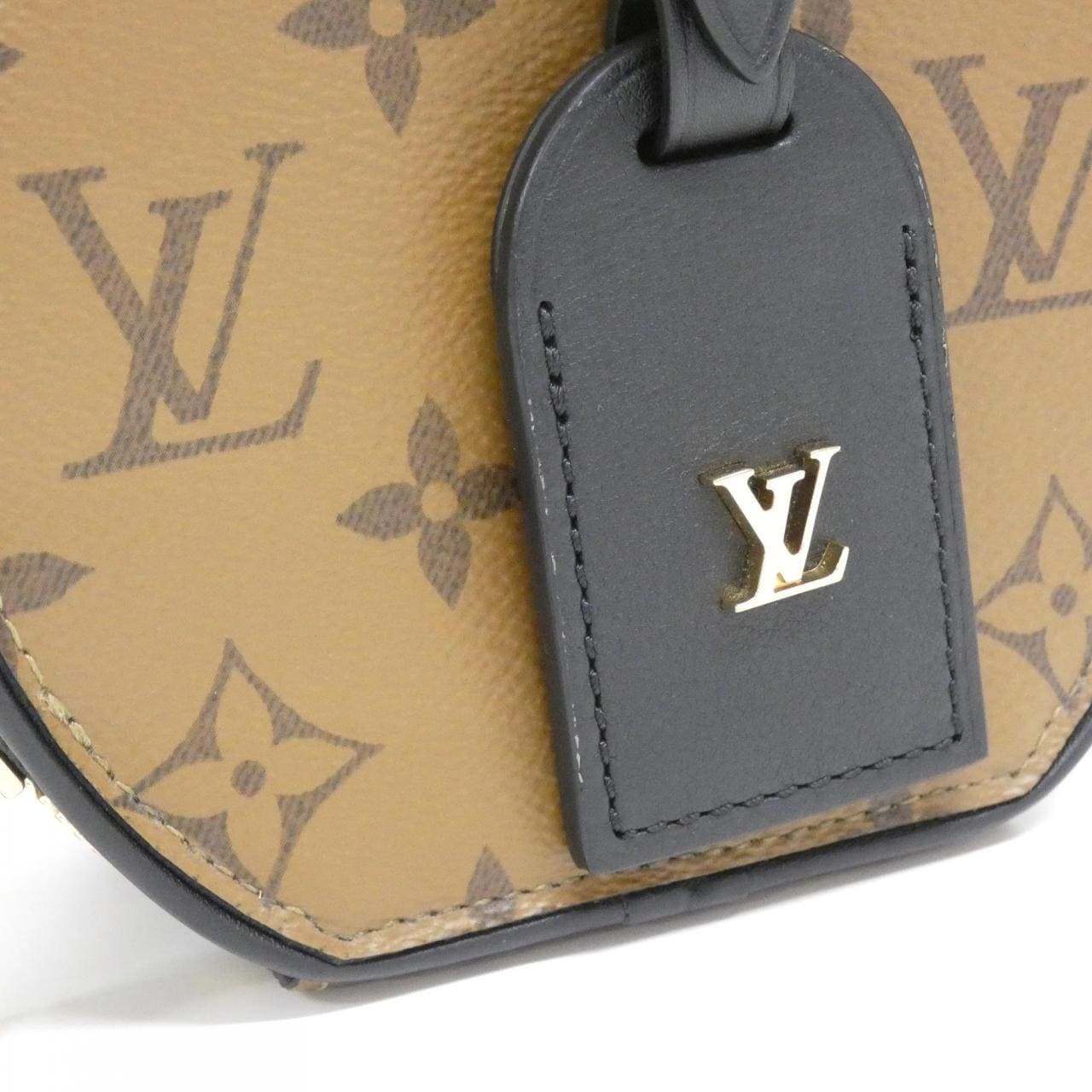 LOUIS VUITTON M68276 Shoulder Monogram 5