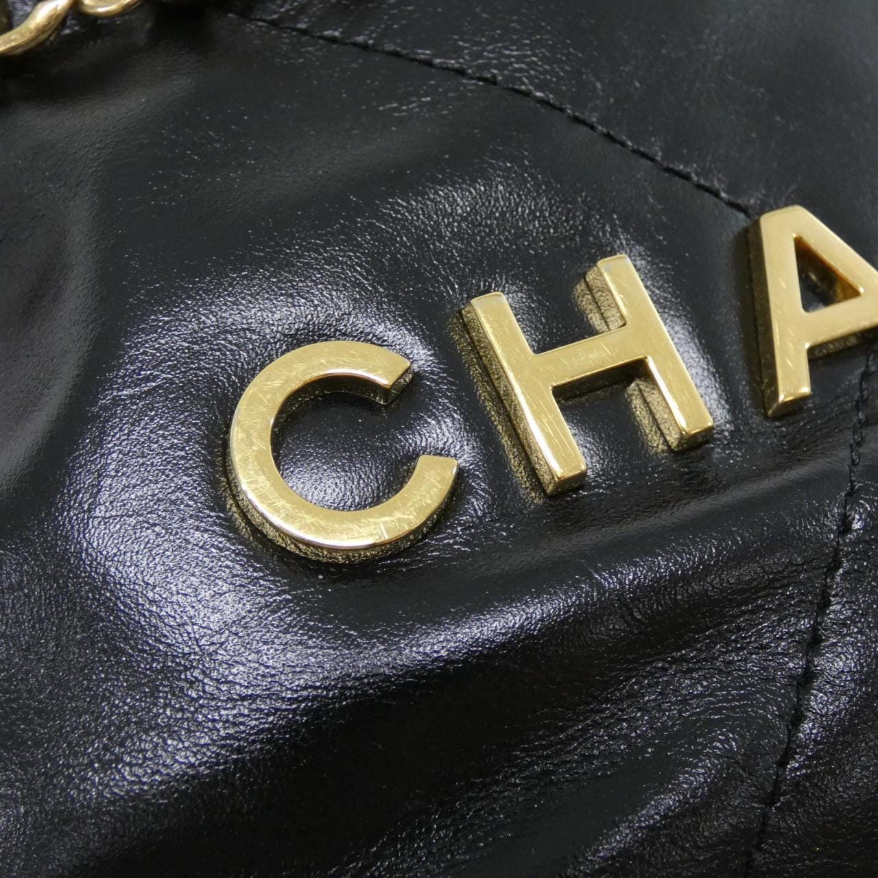 CHANEL Chanel 22 AS3980 Handbag 5
