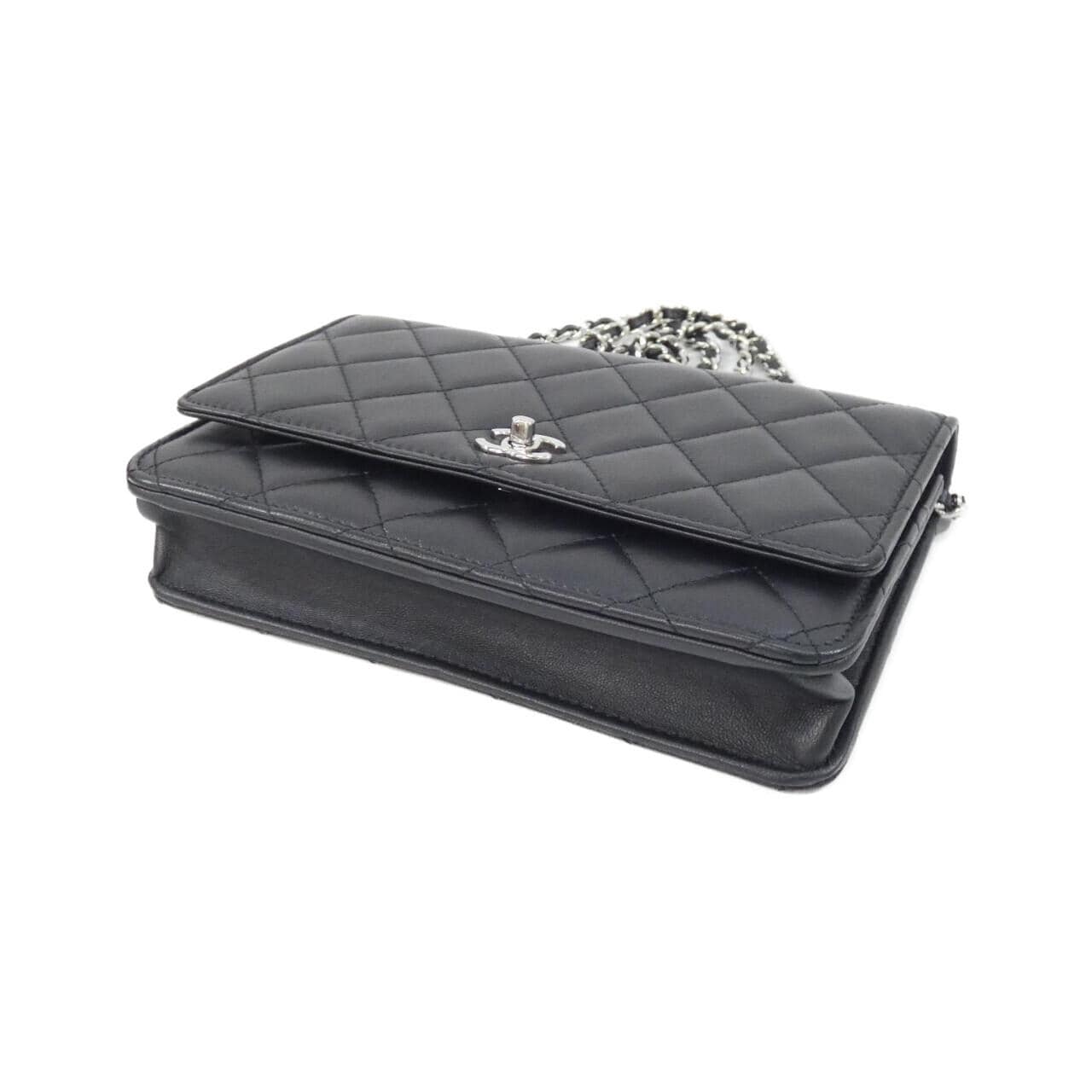 CHANEL AP4241 Wallet Lambskin 3