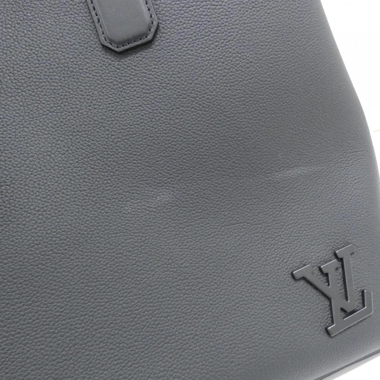 LOUIS VUITTON M22481 Tote Lambskin 4