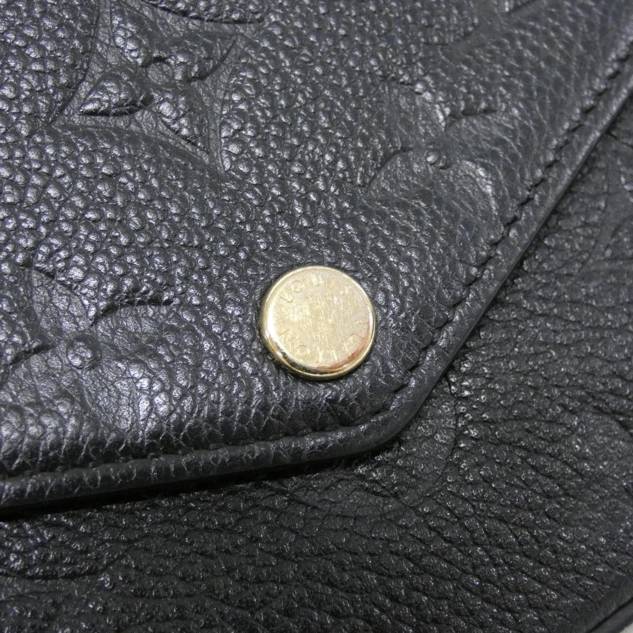 LOUIS VUITTON Pochette M82477 Shoulder Monogram 5