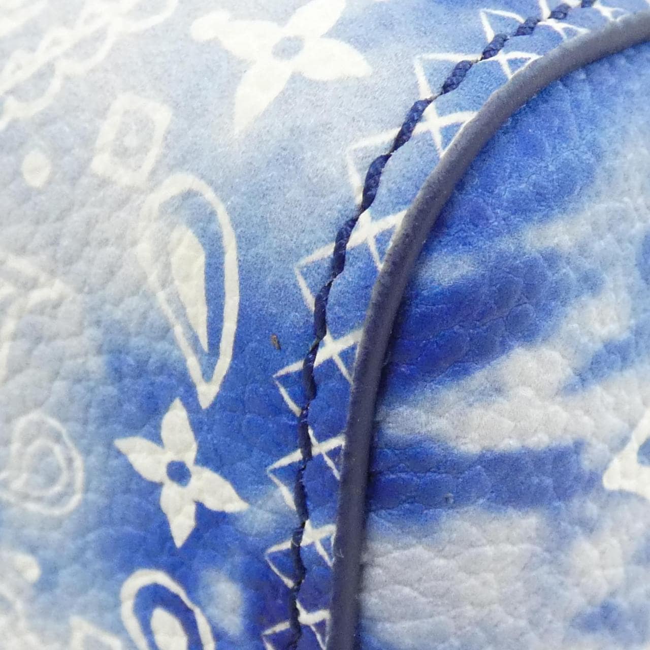 LOUIS VUITTON Keepall M20555 Shoulder Monogram 3