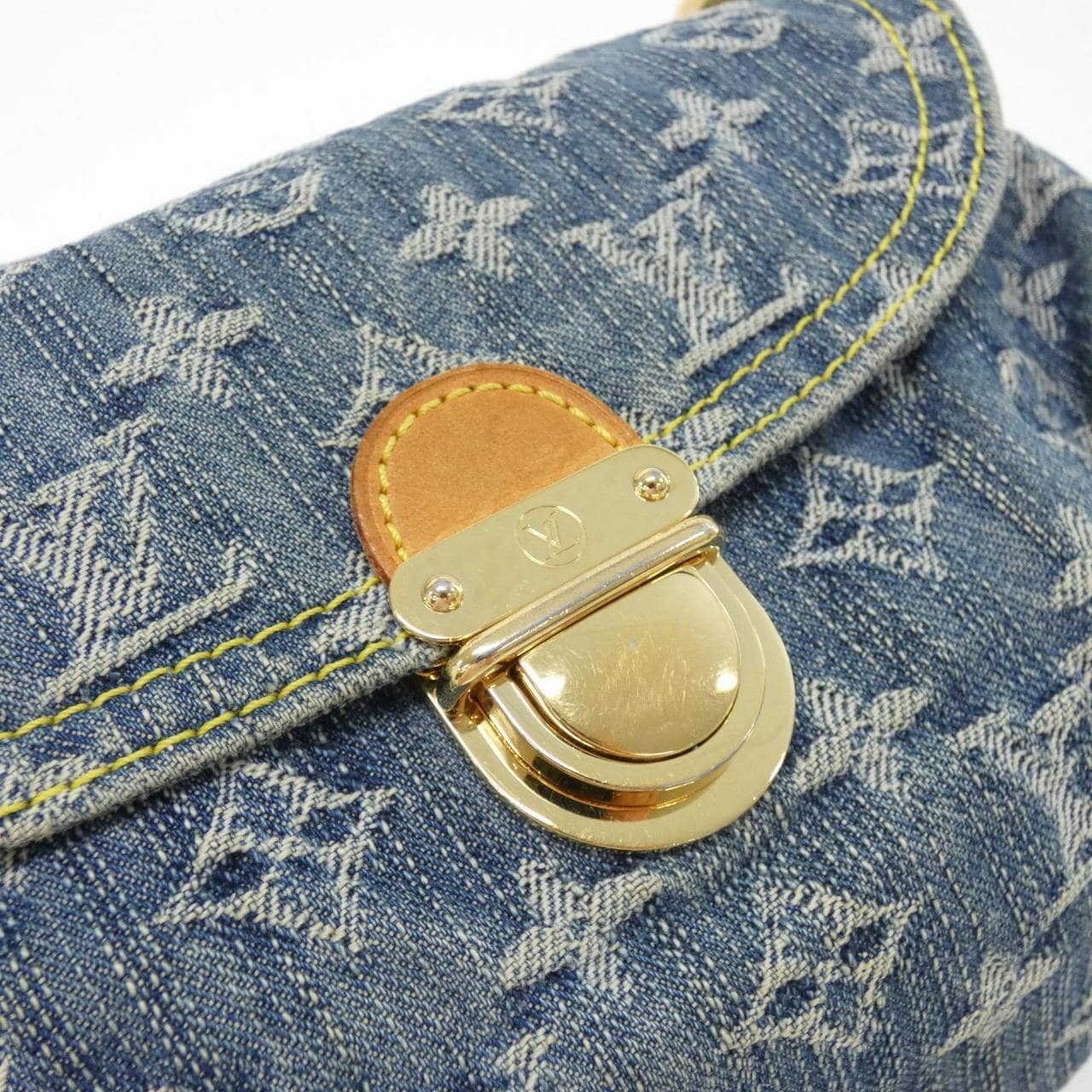 LOUIS VUITTON M95050 Shoulder Monogram 4
