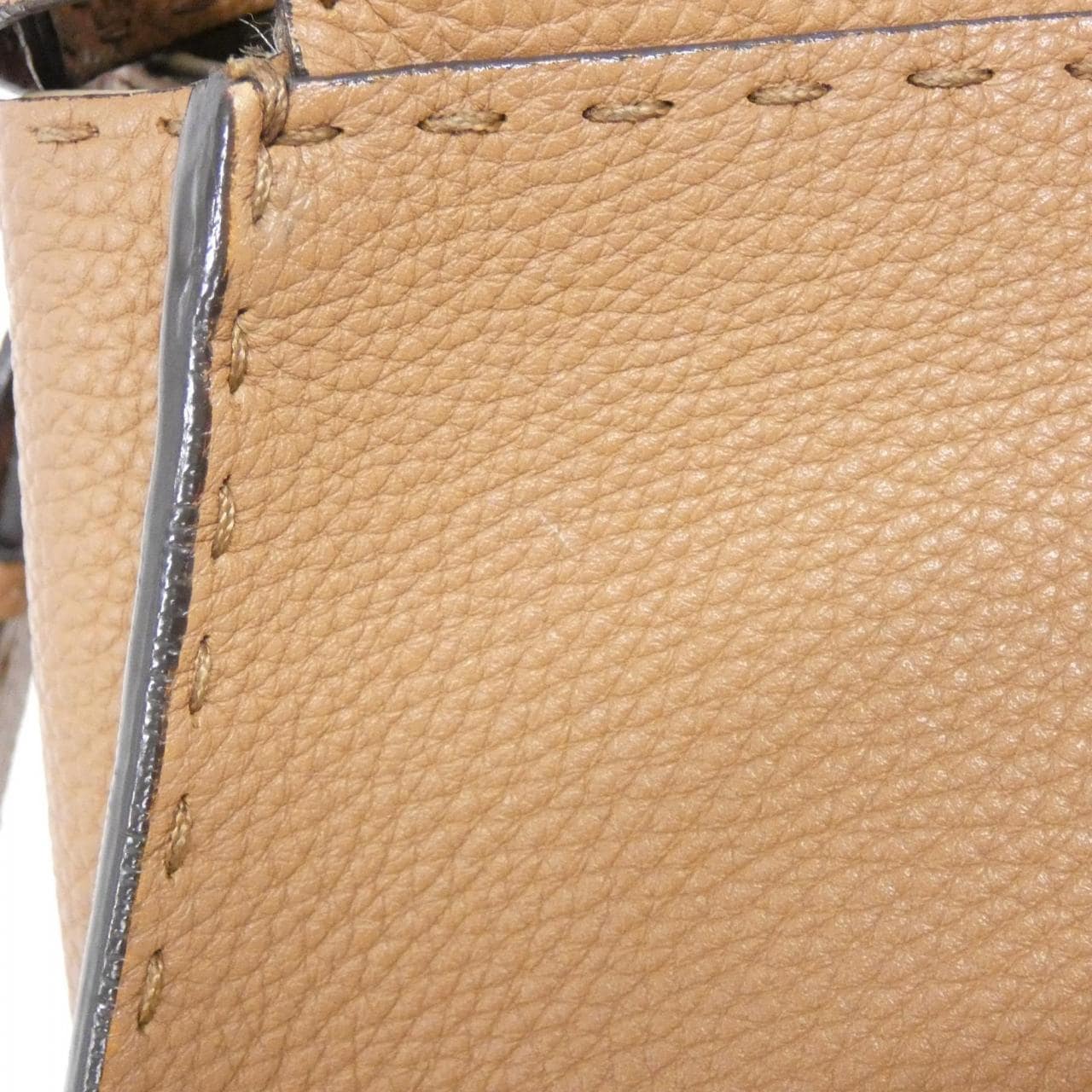 FENDI Peekaboo 8BN290 Q0J Handbag 3