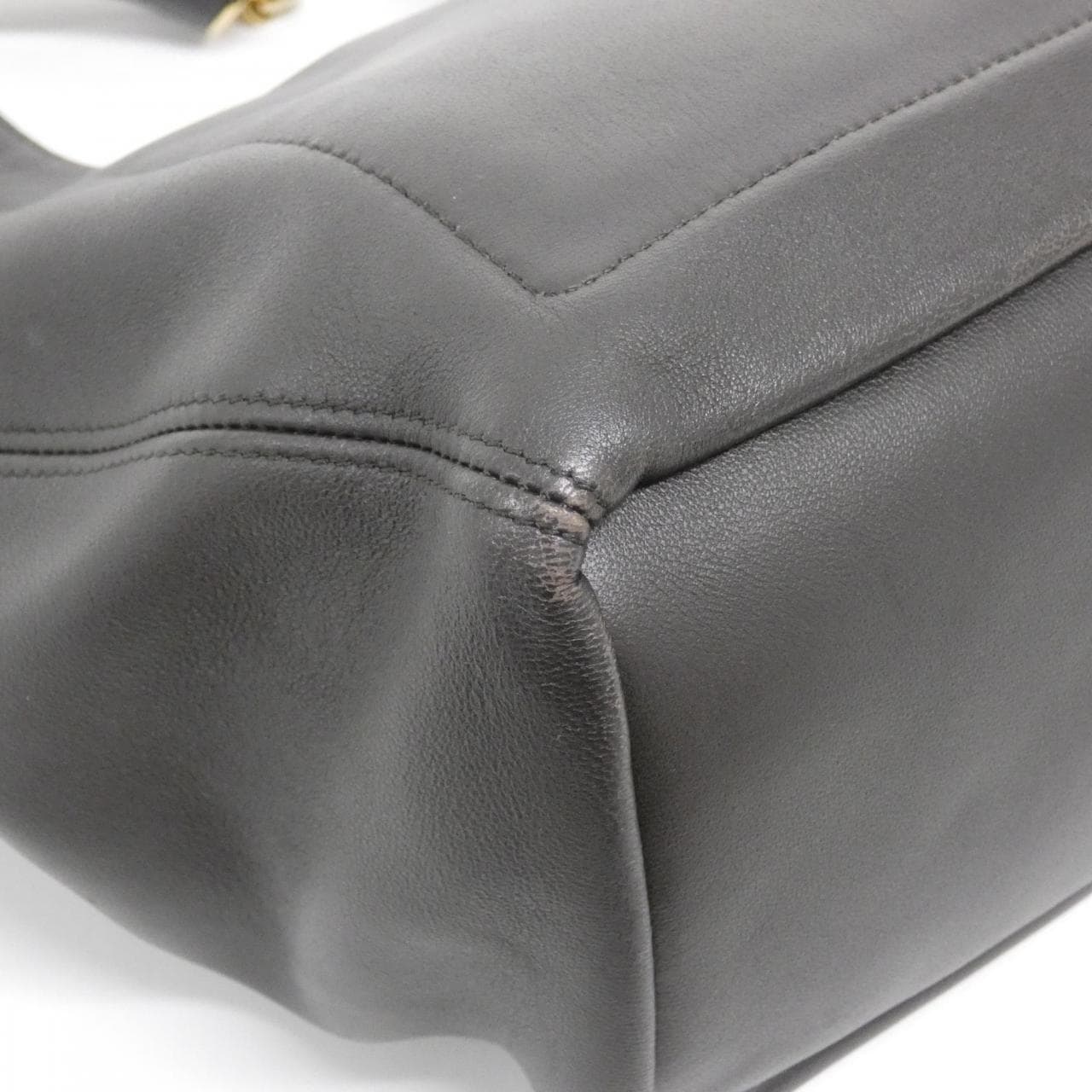 LOEWE A914NCHX01 Shoulder Lambskin 3