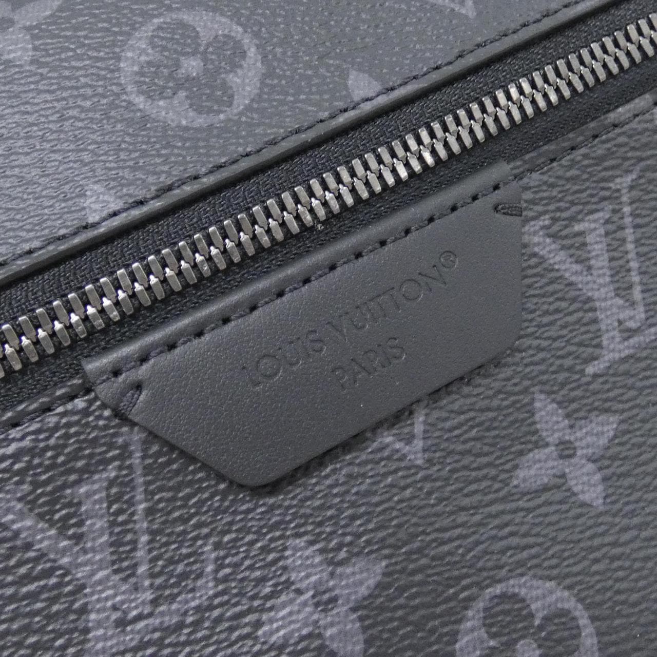 LOUIS VUITTON Discovery M22545 背包 Monogram 5