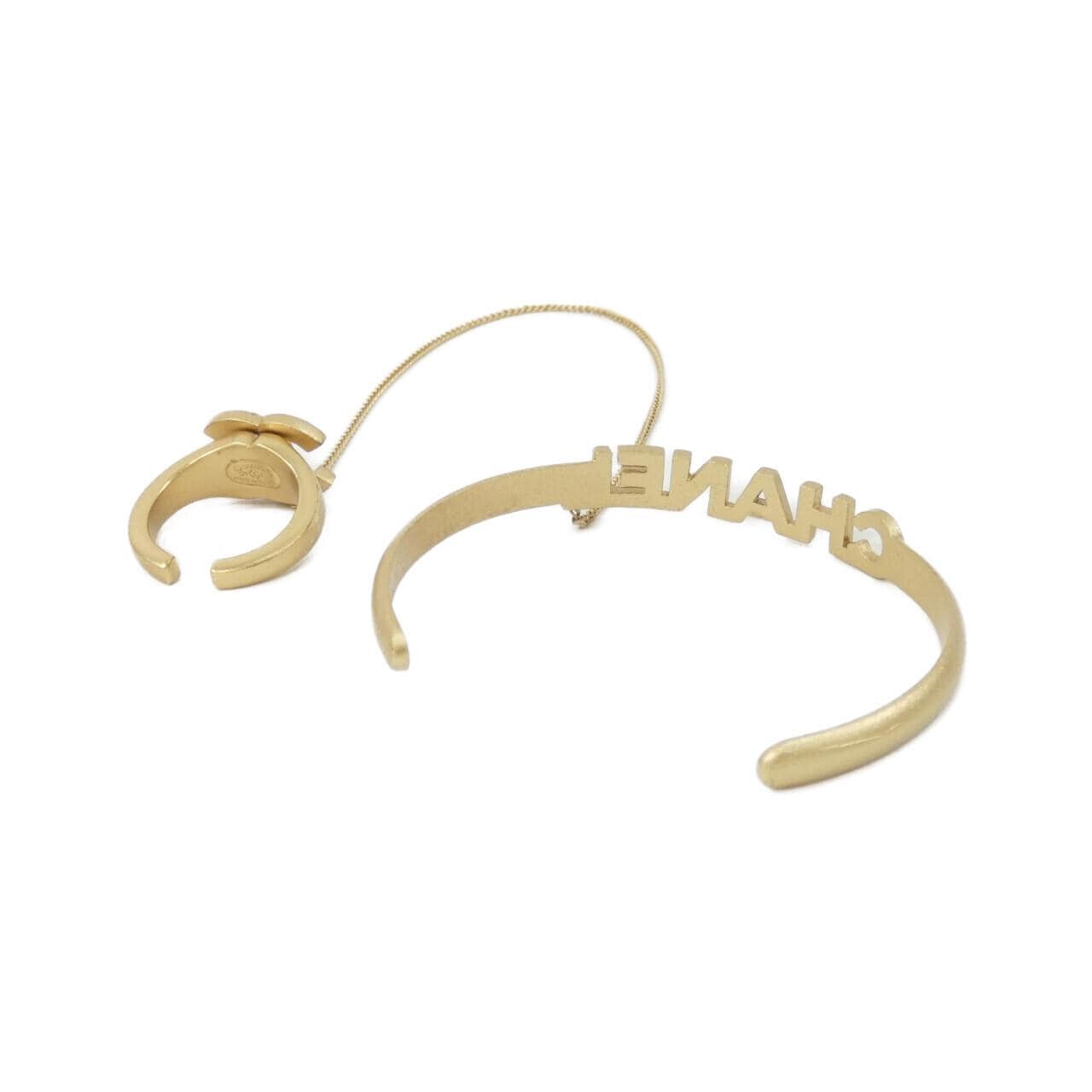 CHANEL Accessories 4