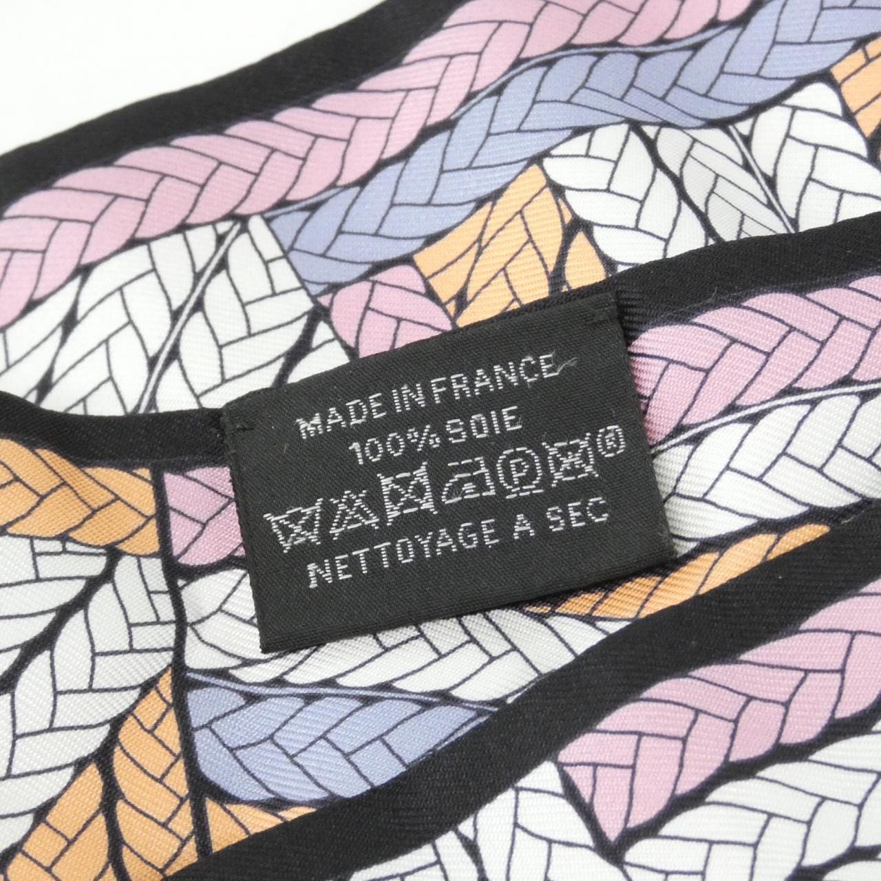 HERMES 063847S Scarf 3