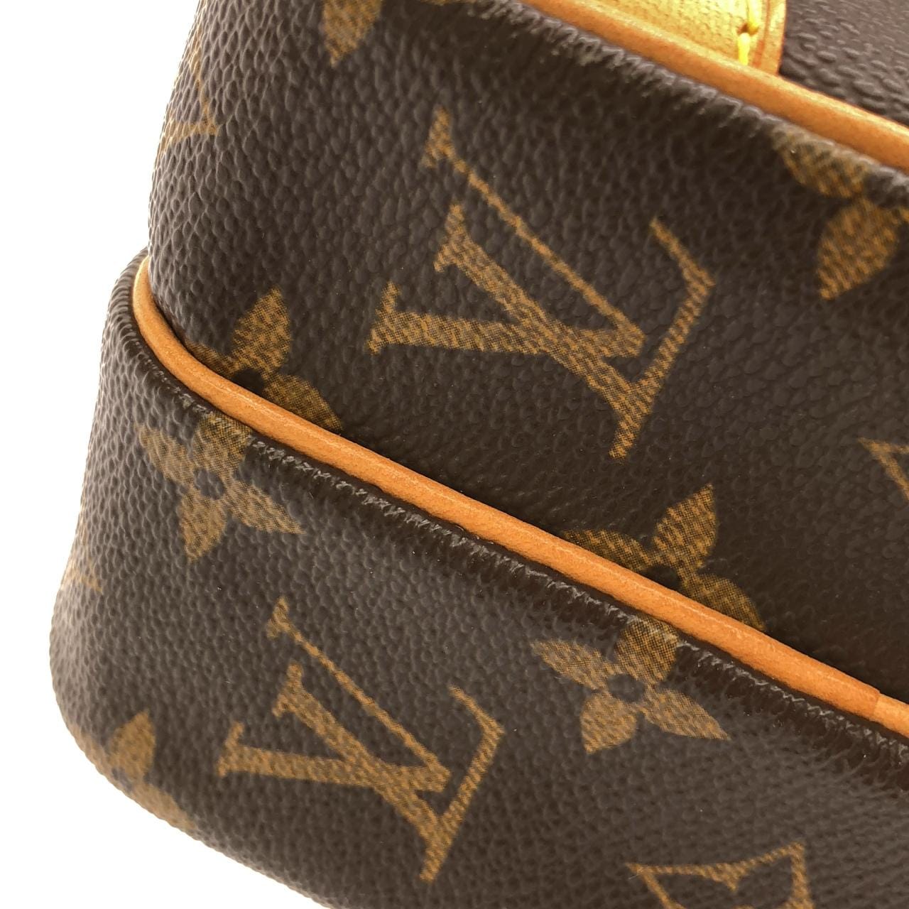 LOUIS VUITTON M45236 Shoulder Monogram 3