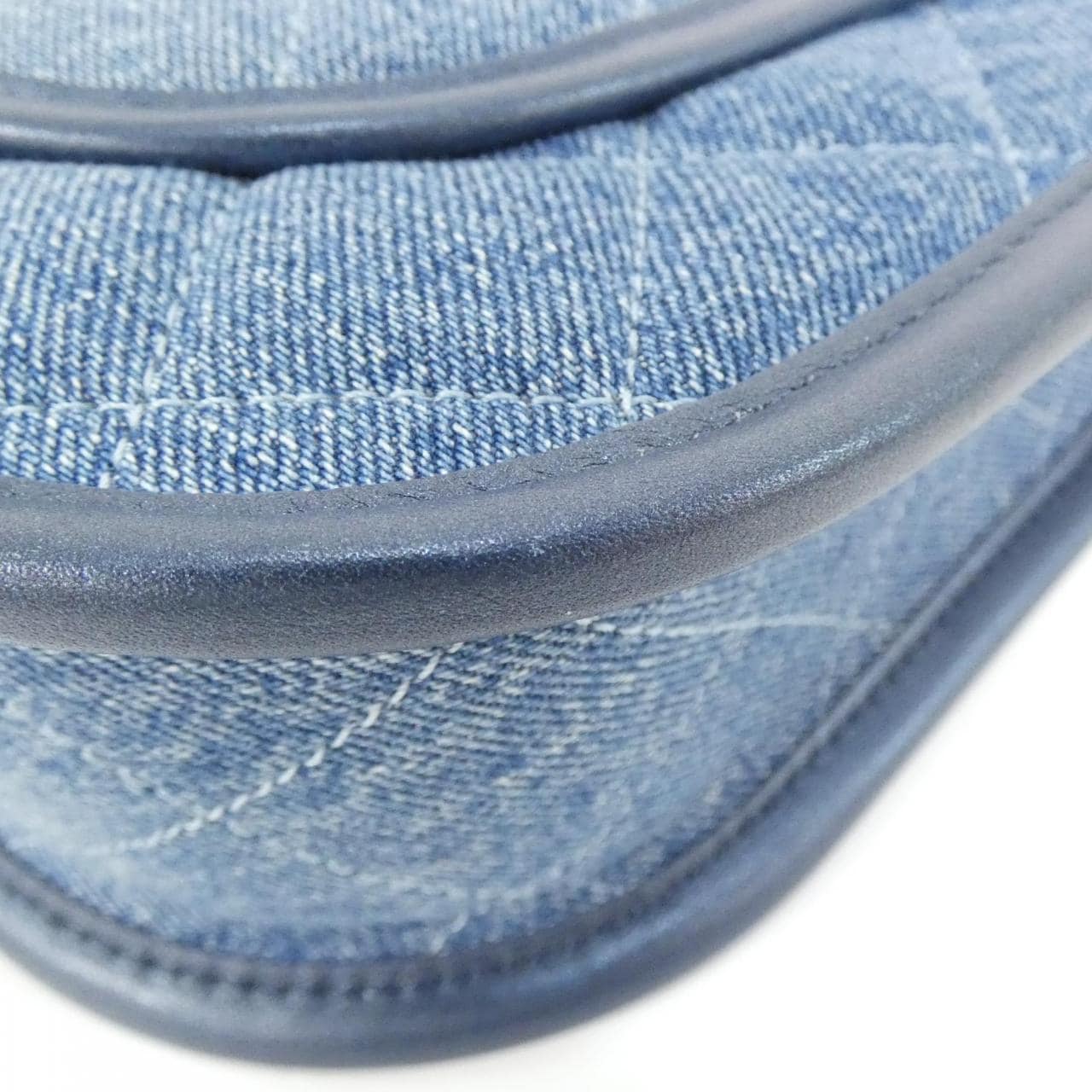 CHANEL AS4532 Shoulder Denim 3