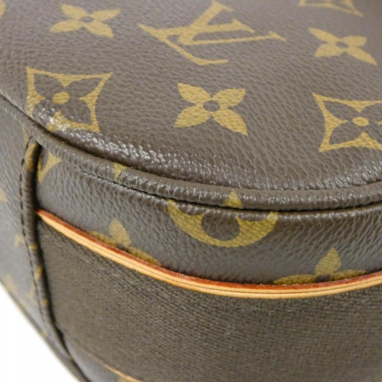 LOUIS VUITTON M97038 Shoulder Monogram 3