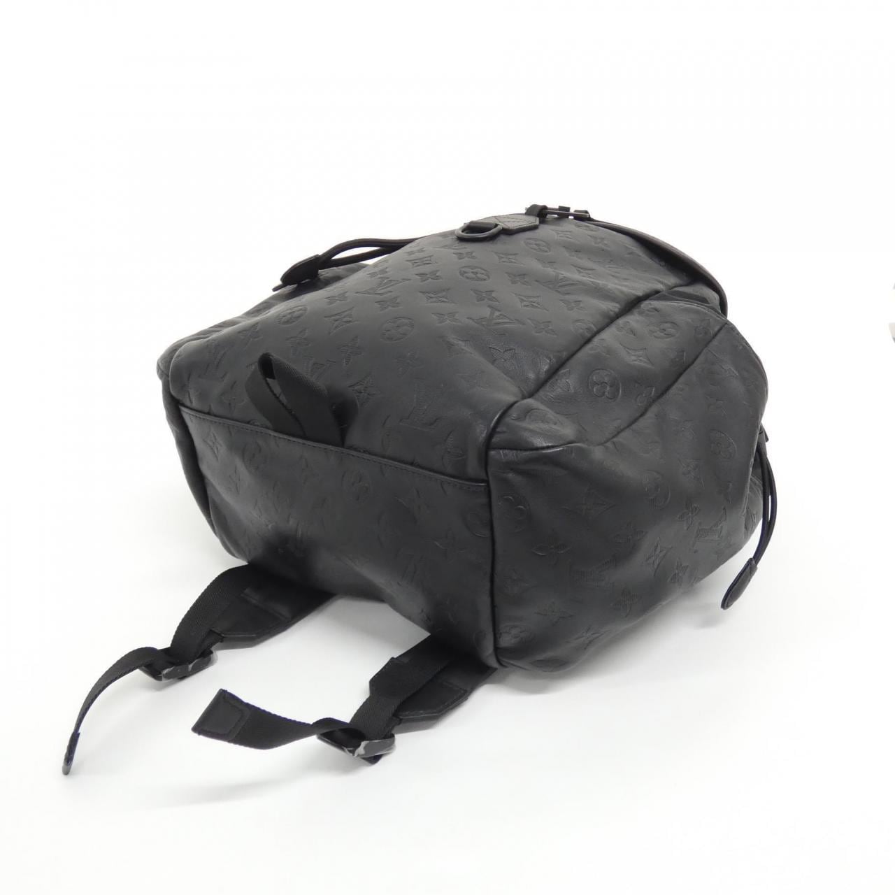 LOUIS VUITTON Discovery M43680 Backpack Monogram 3