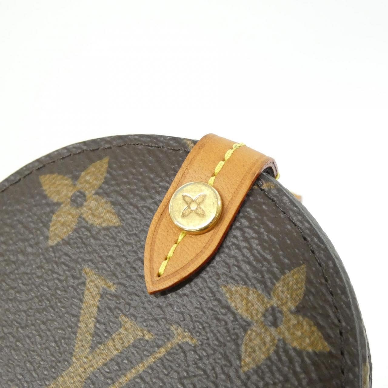LOUIS VUITTON M68524 Pouch Monogram 4