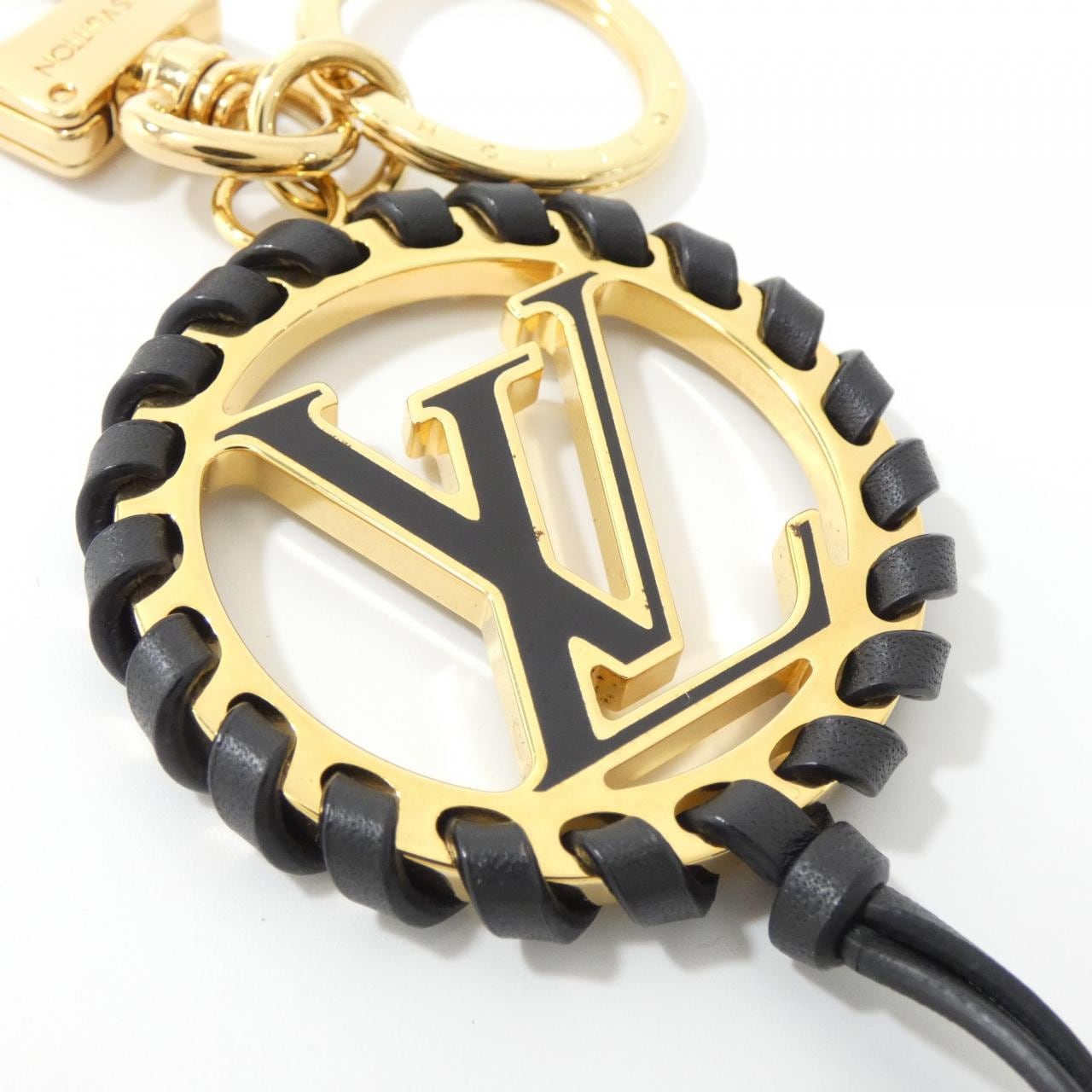 LOUIS VUITTON M63082 Key Case 3