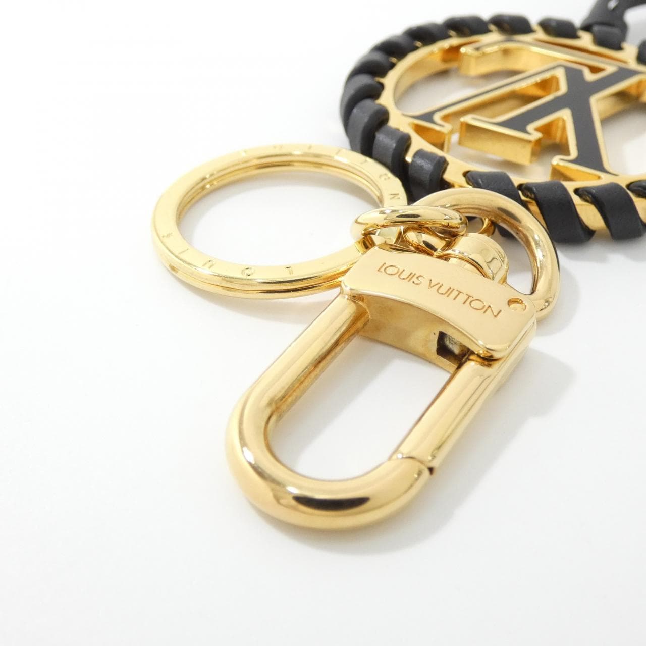 LOUIS VUITTON M63082 Key Case 4