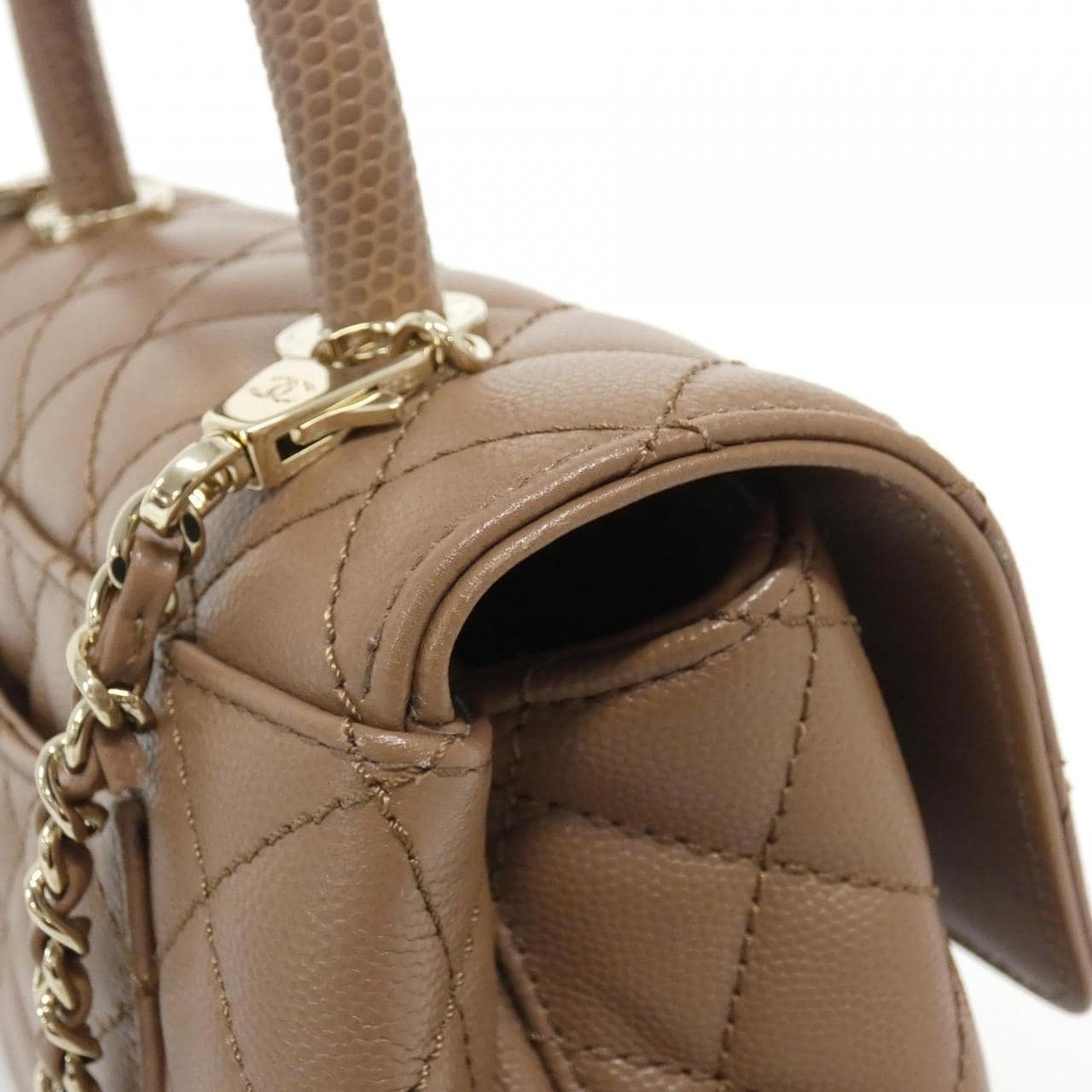 CHANEL Matelasse 92990 Handbag Grained Calfskin 4