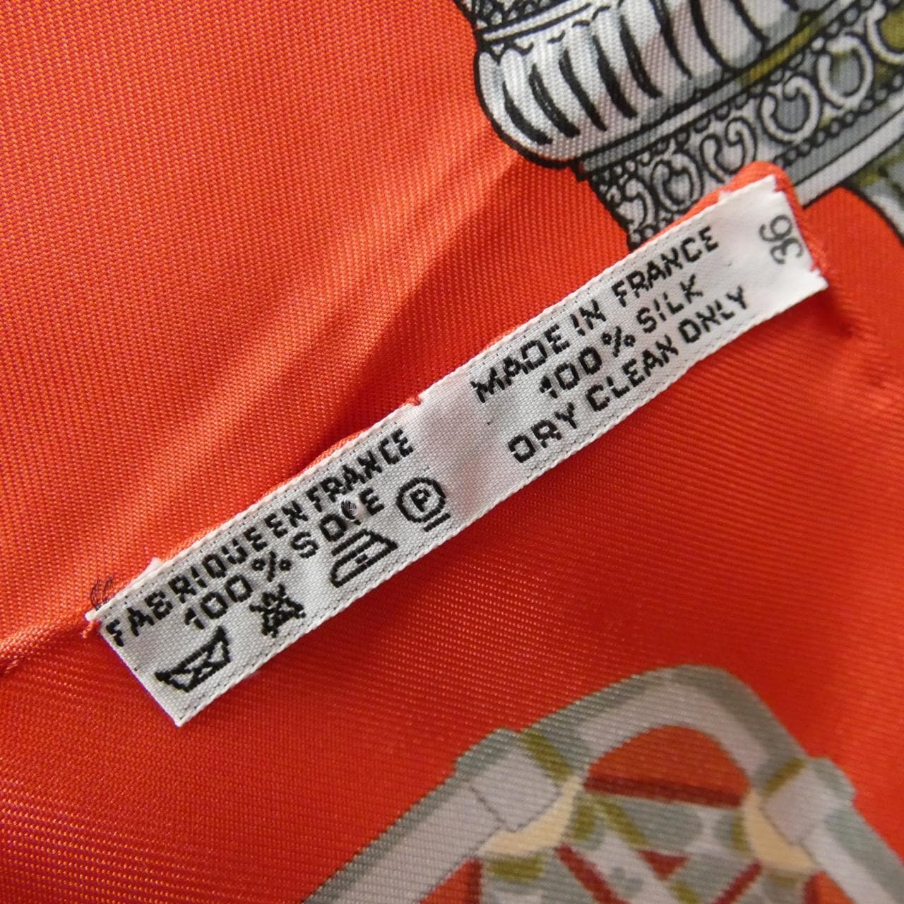 HERMES Scarf 3