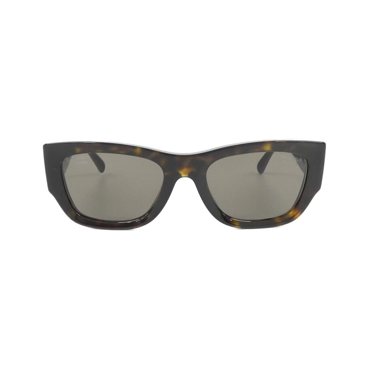 CHANEL 5507 A Sunglasses