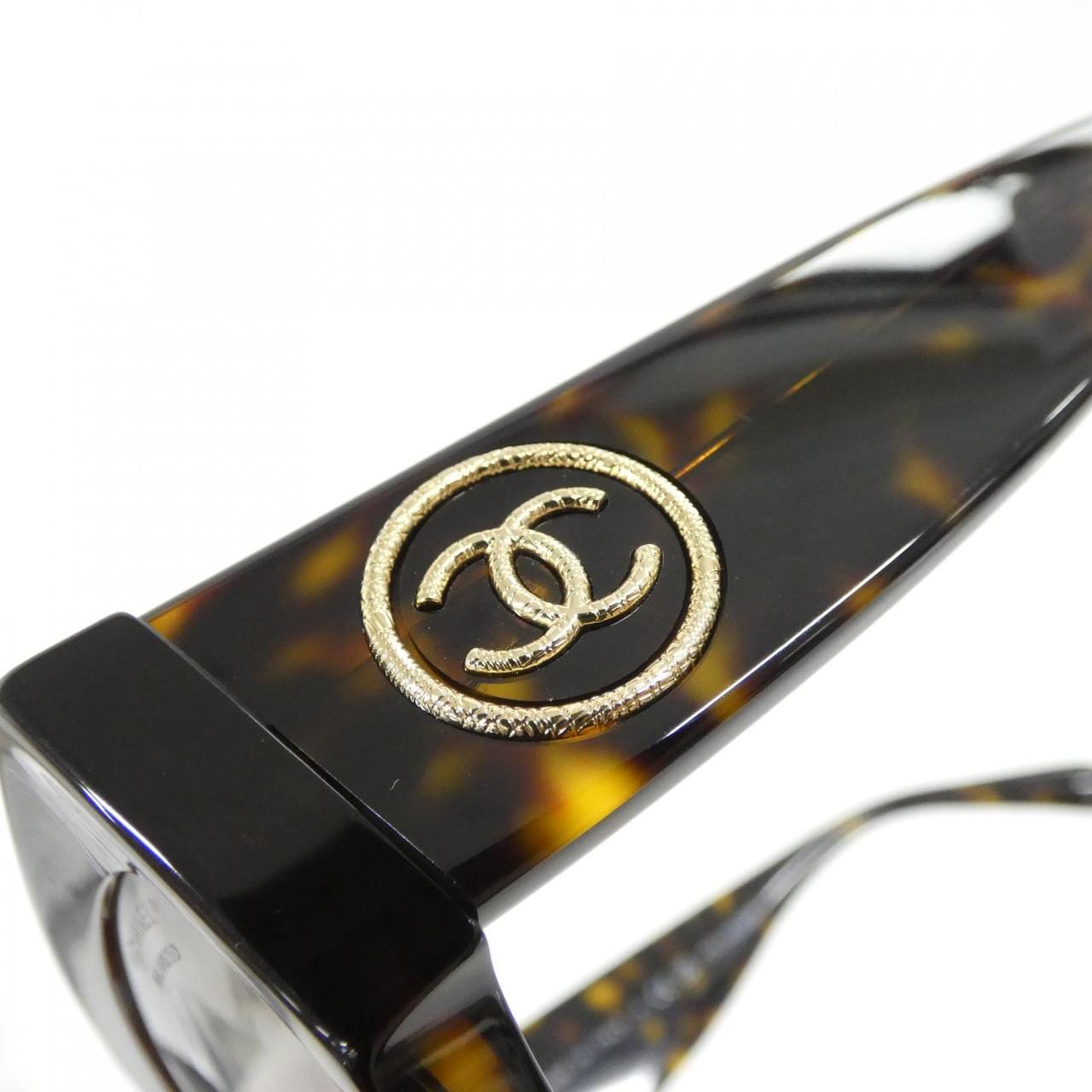 CHANEL 5507 A Sunglasses 4