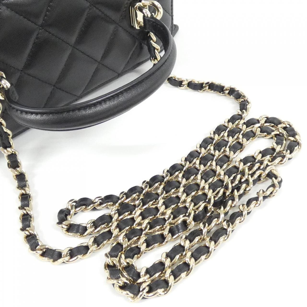 CHANEL Timeless Classic AP2199 Handbag Lambskin 4