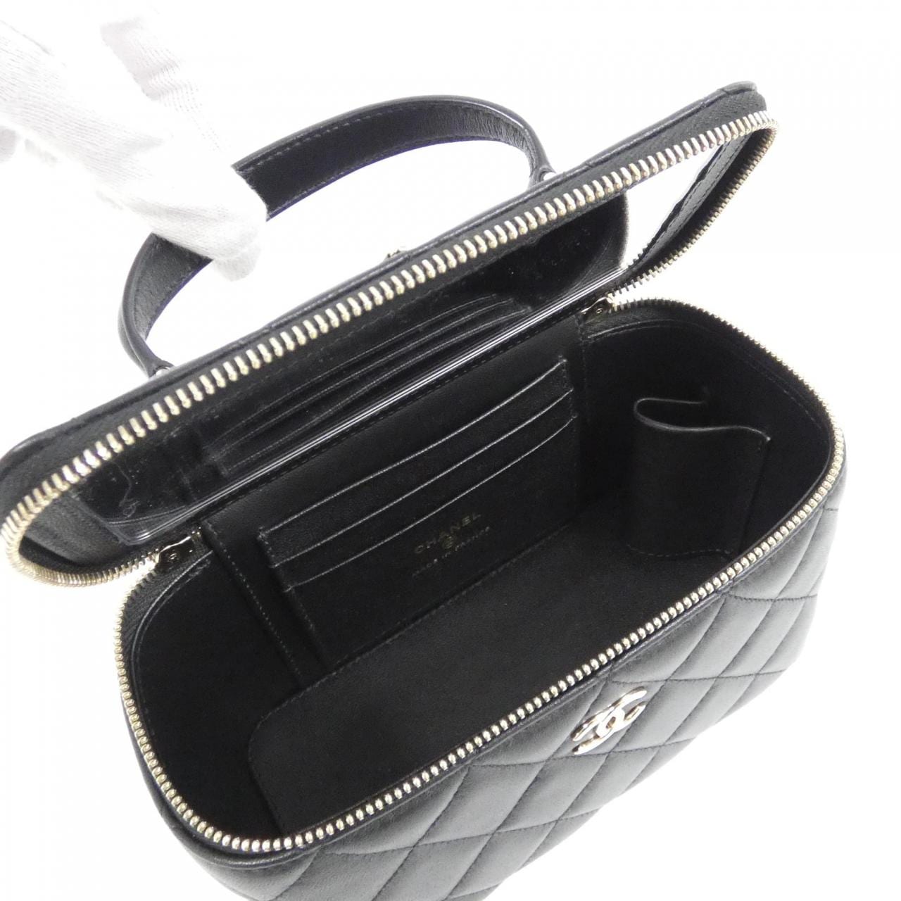 CHANEL Timeless Classic AP2199 Handbag Lambskin 5