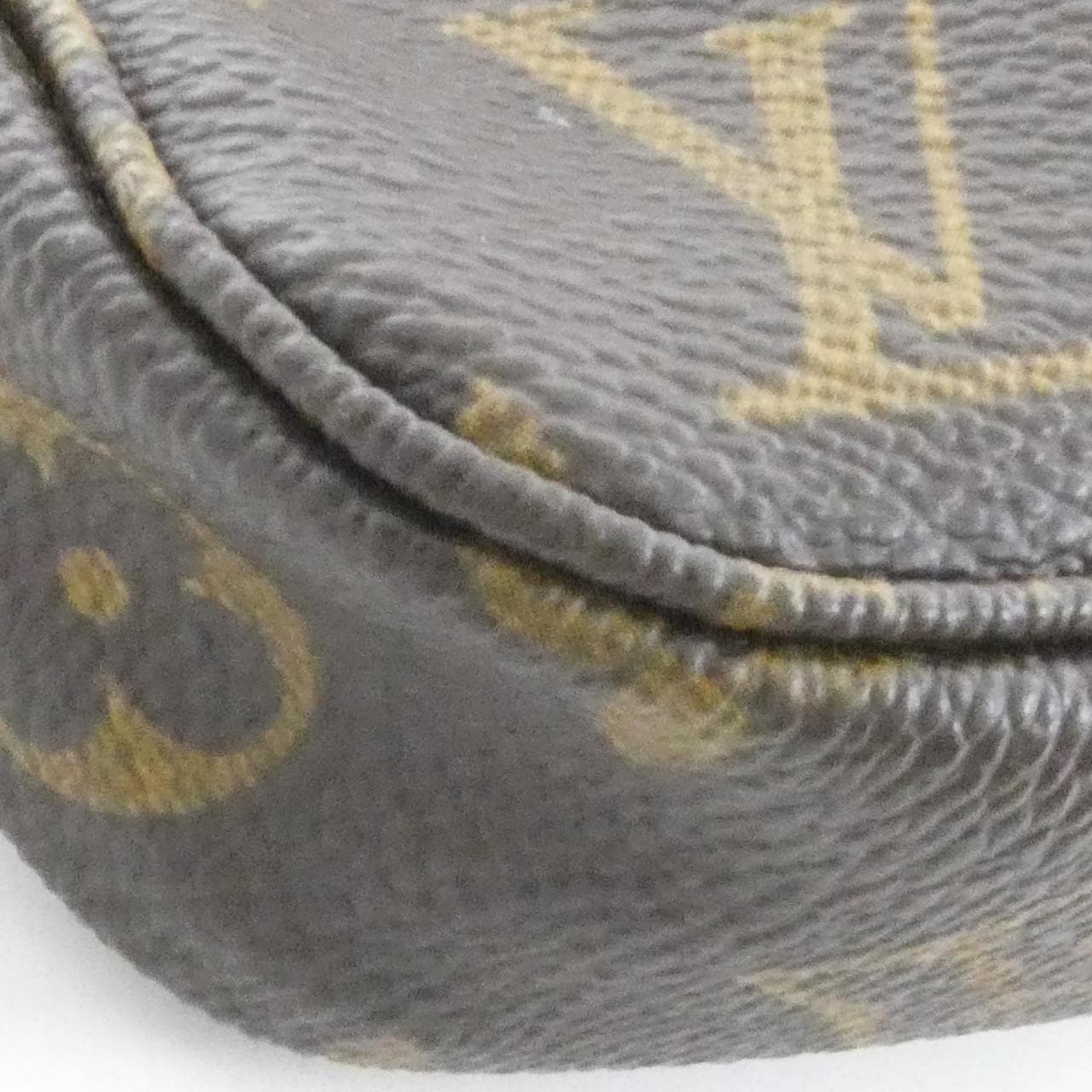 LOUIS VUITTON Pochette M40712 Pochette Monogram 4
