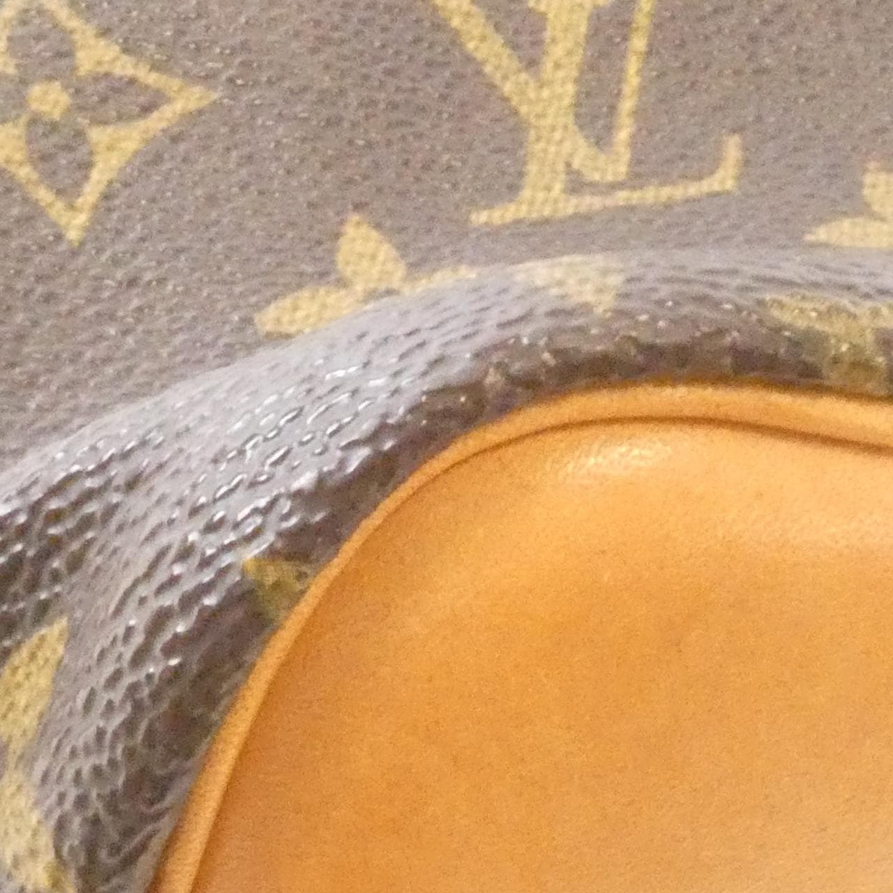 LOUIS VUITTON M42226 肩背包 Monogram 4