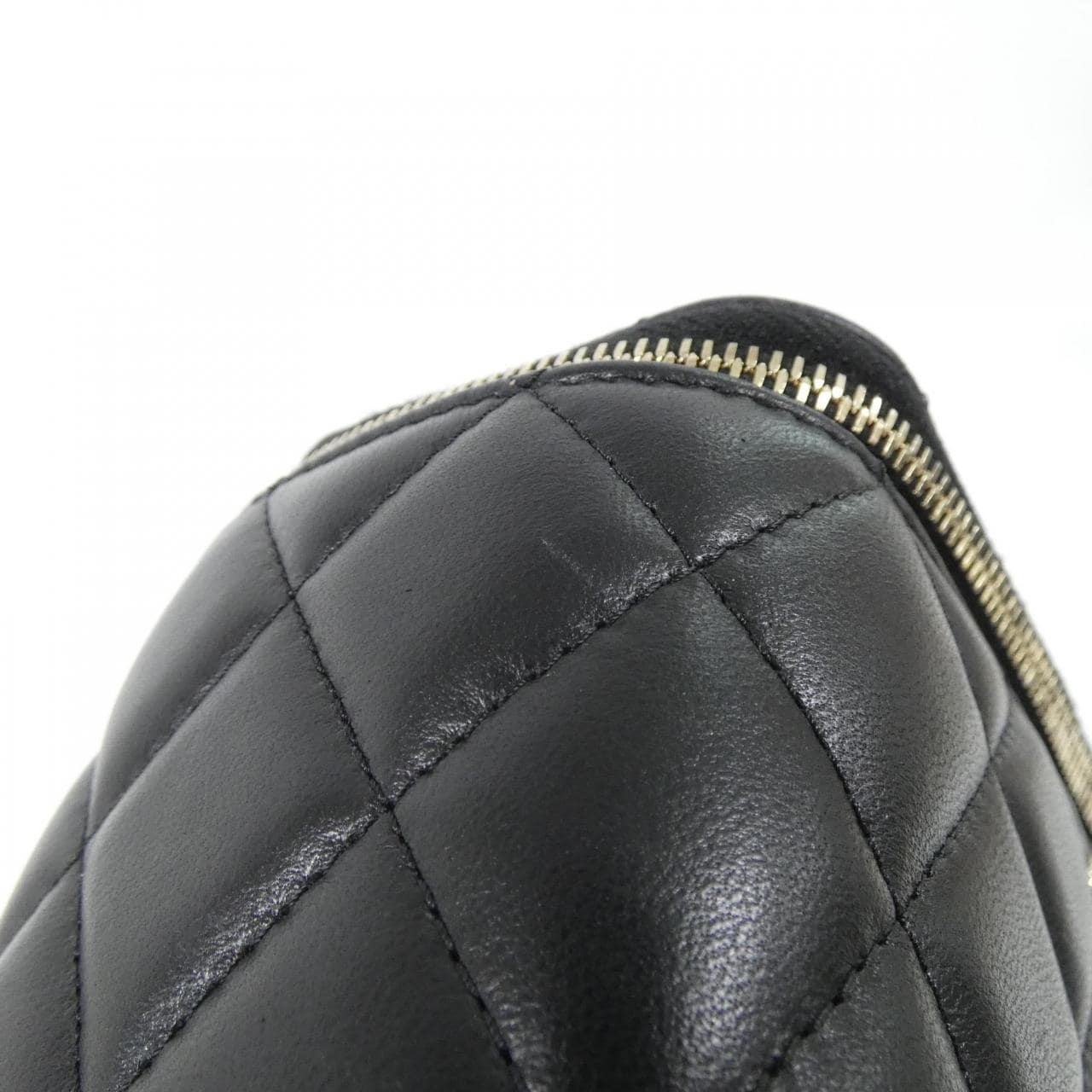 CHANEL Chanel 19 AP3799 Handbag Lambskin 4