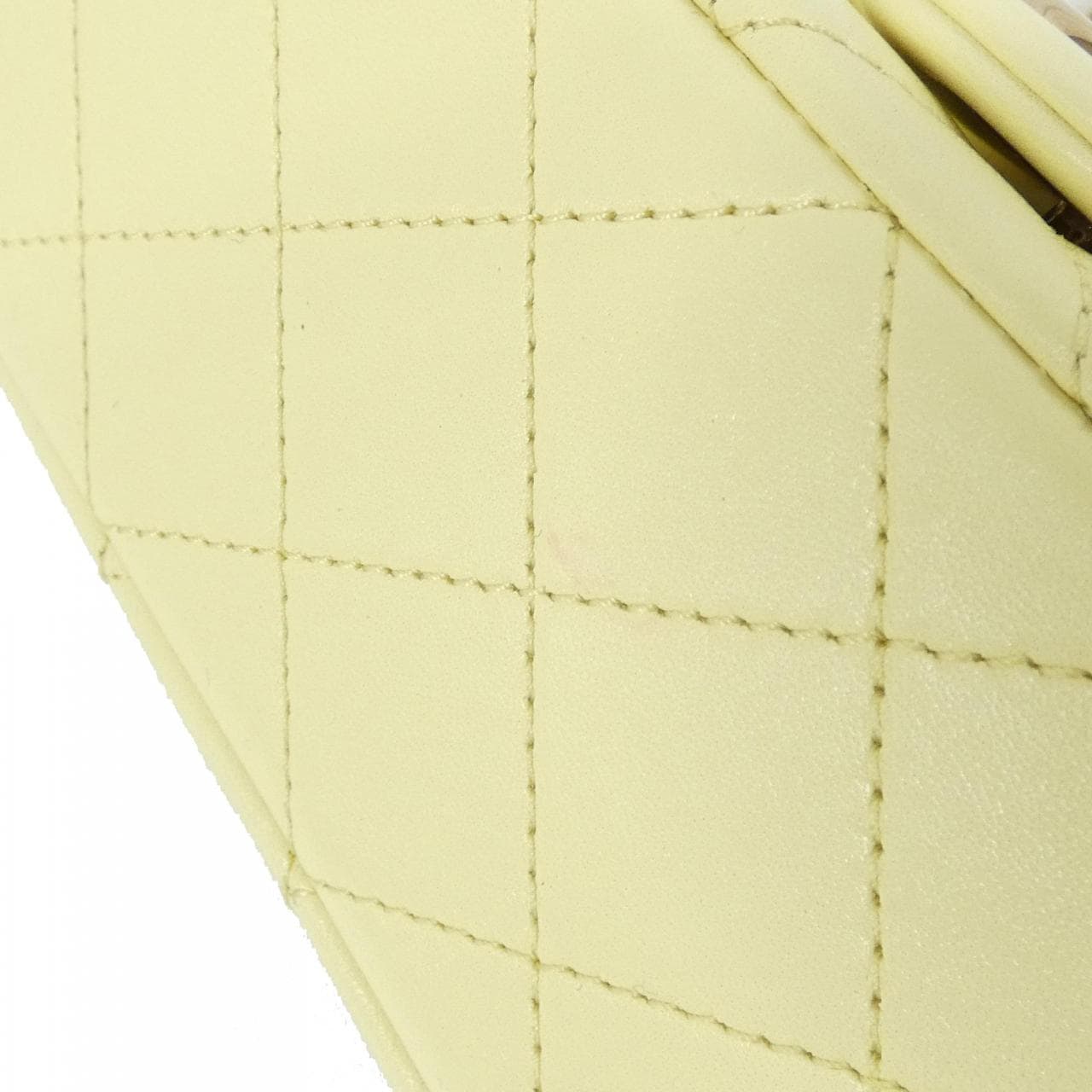 CHANEL AS5759 Shoulder Lambskin 3