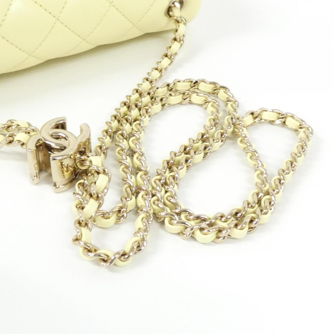 CHANEL AS5759 Shoulder Lambskin 5