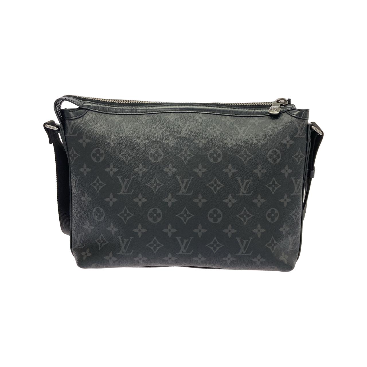 LOUIS VUITTON Eclipse M44223 肩背包 Monogram 2