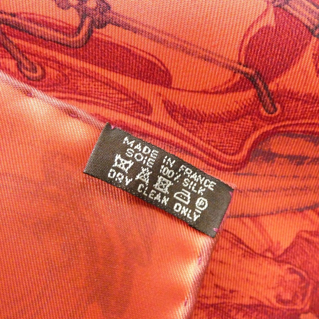 HERMES Scarf 3