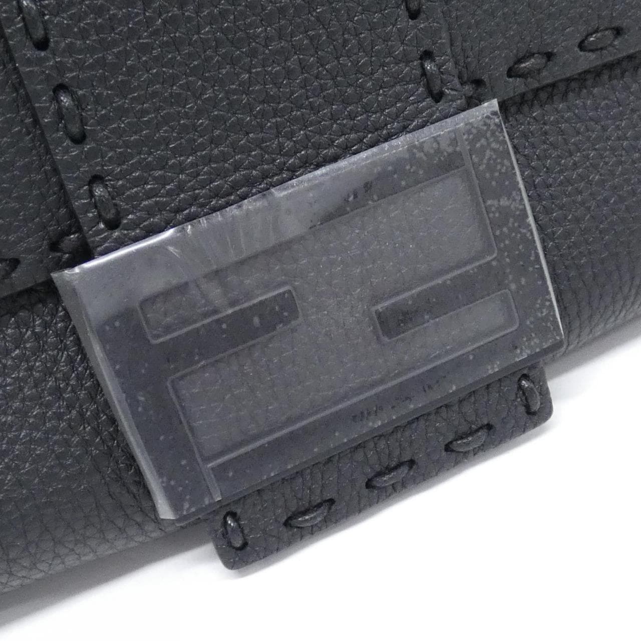 FENDI Baguette 7VA613 AP11 肩背包 皮革 5
