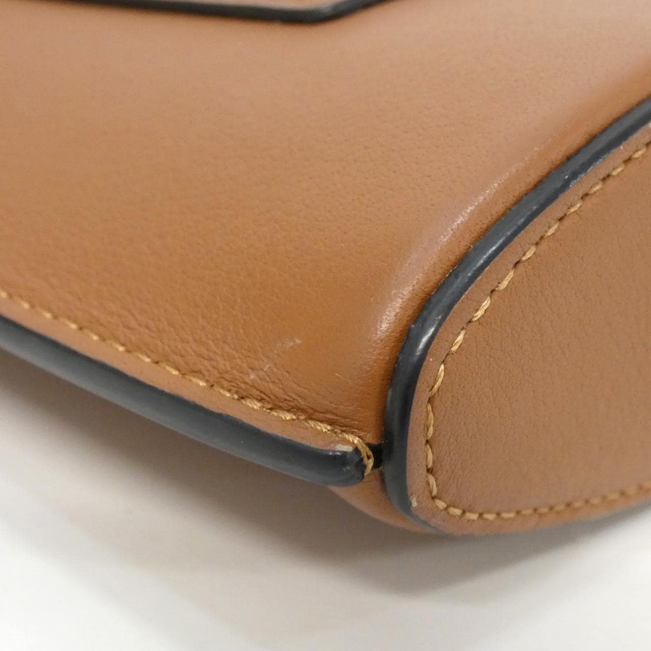 LOEWE C630R12X01 Shoulder 3