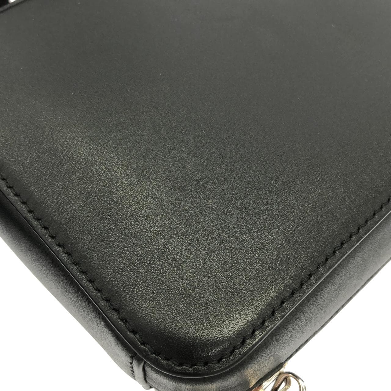 LOEWE C565S59X03 肩背包 5
