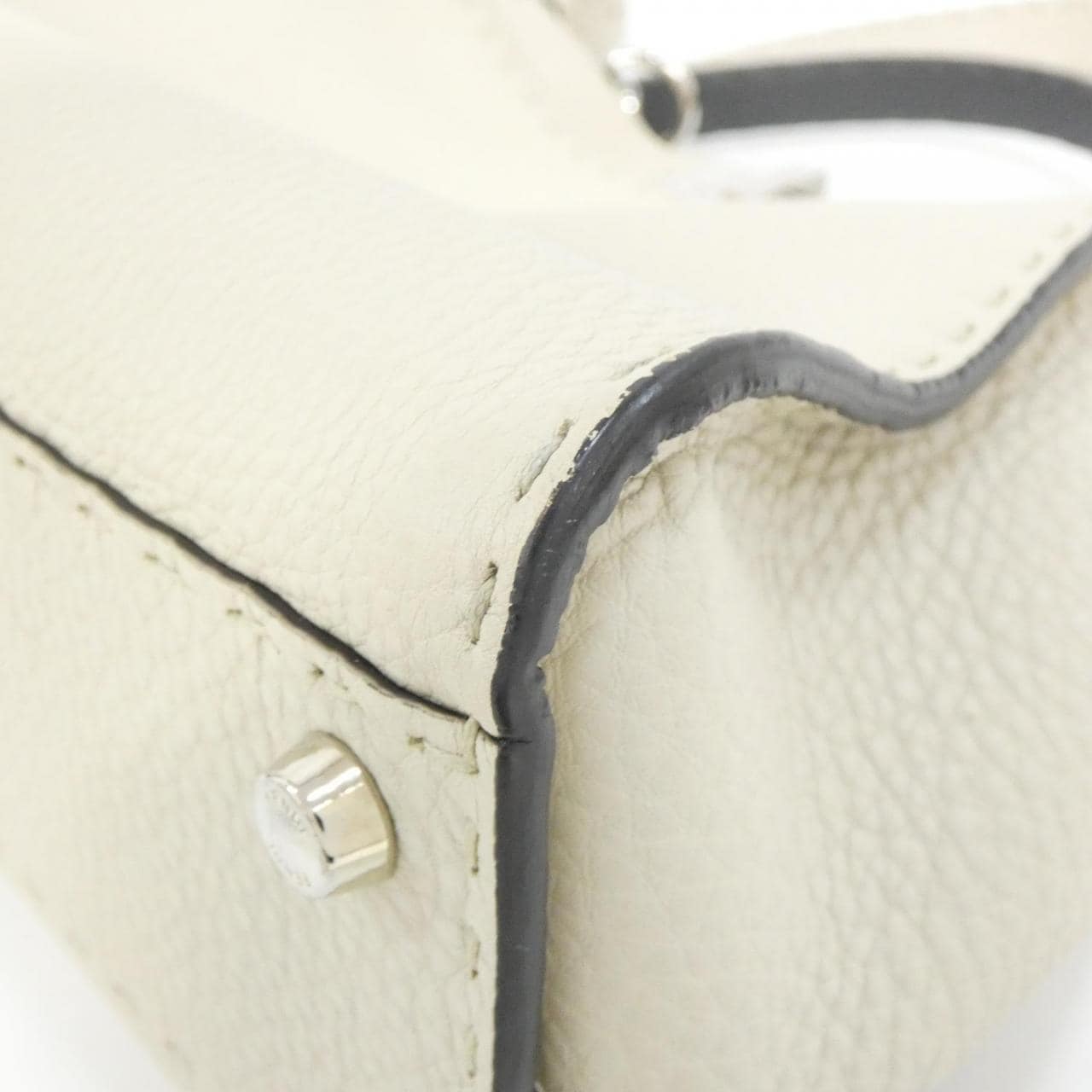 FENDI Peekaboo 8BN290 3PE 手提包 2