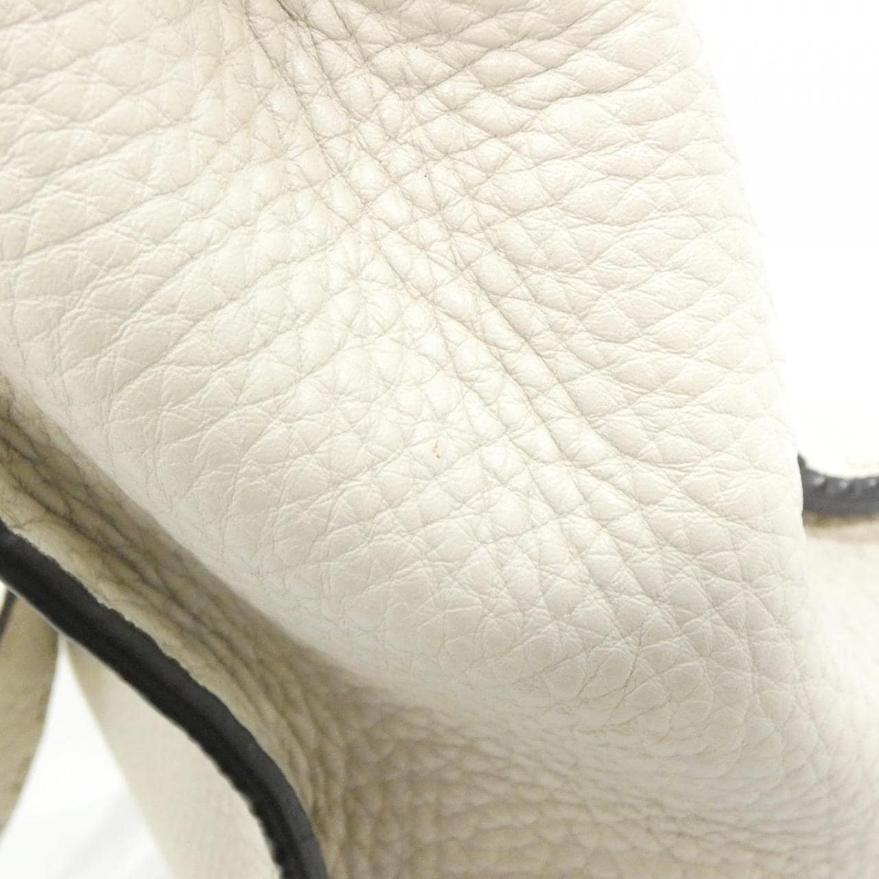 FENDI Peekaboo 8BN290 3PE 手提包 5