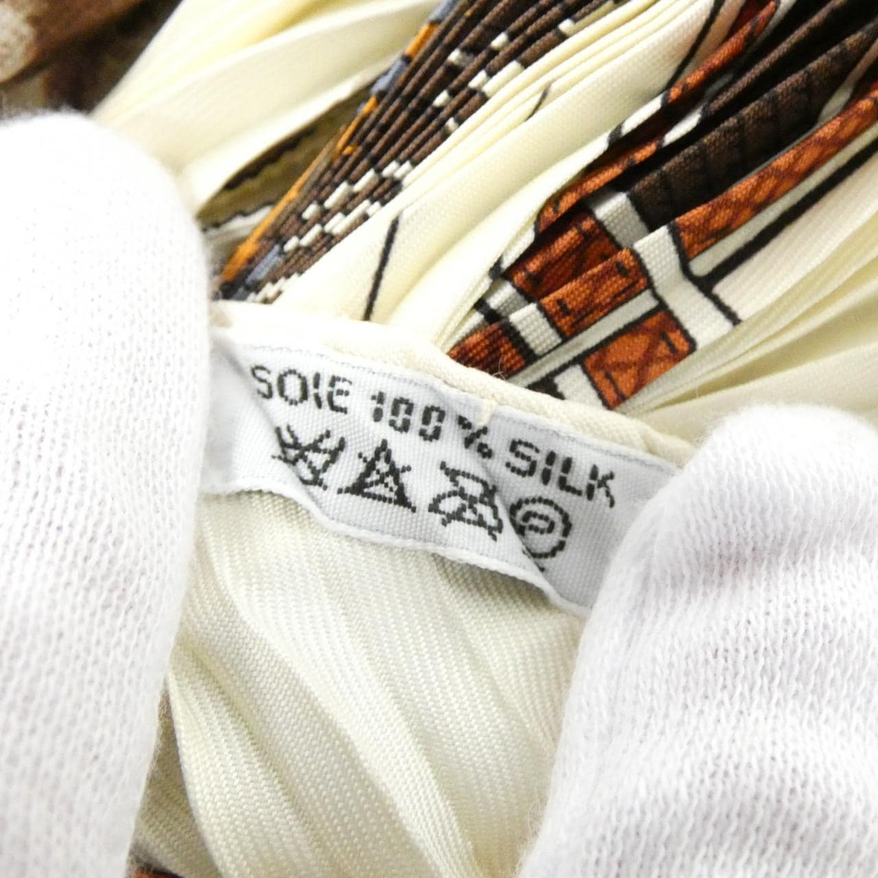 HERMES Scarf 8
