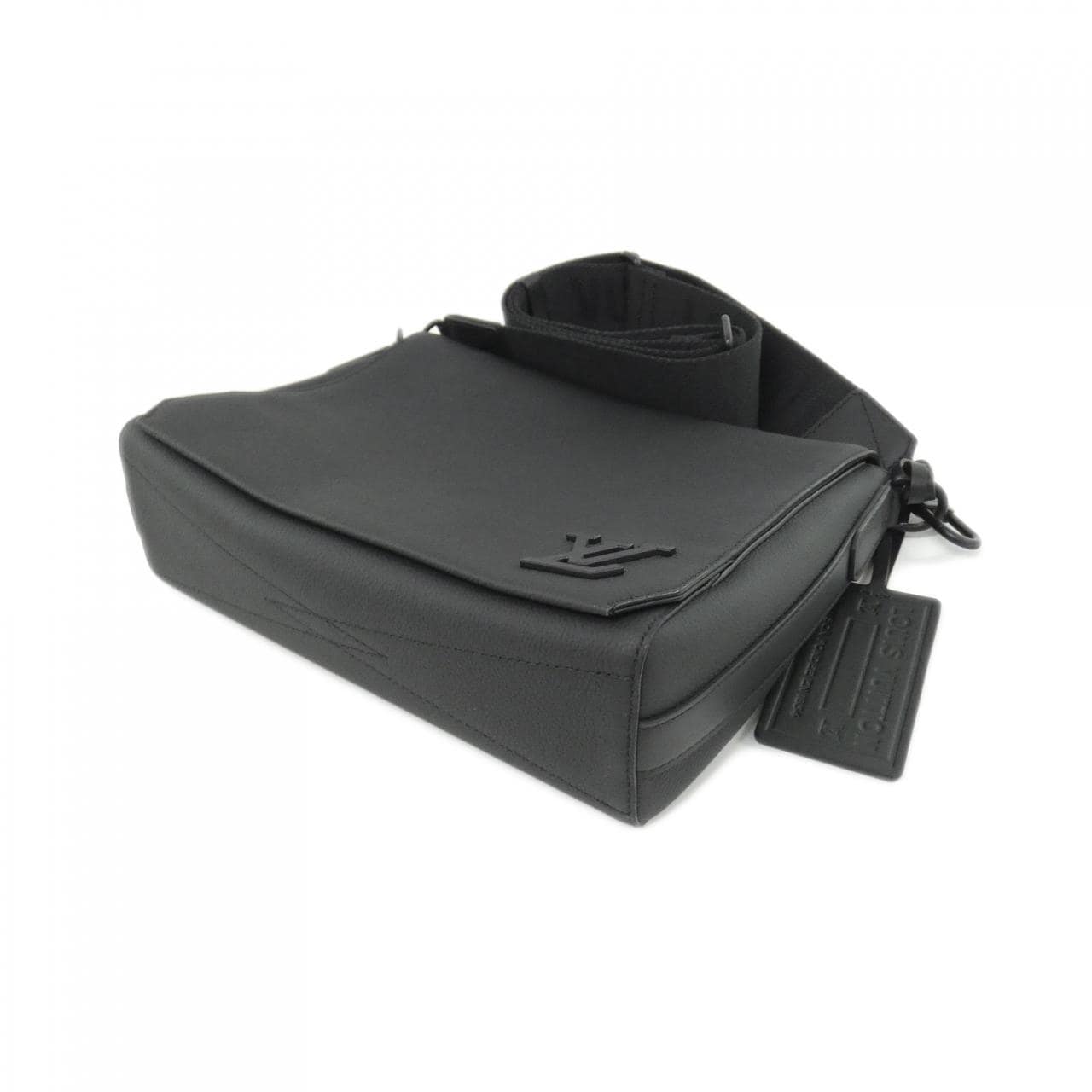 LOUIS VUITTON M57080 Shoulder Lambskin 3